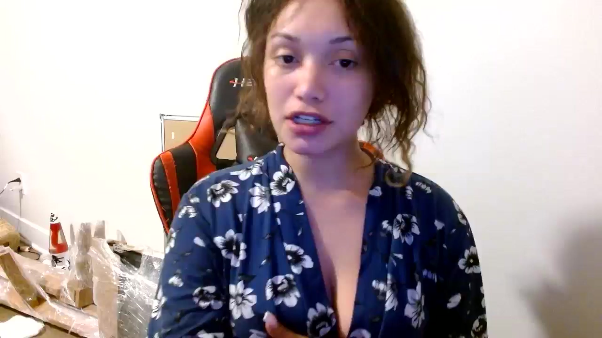 Gallery image thumbnail from Scar__lett's myfreecams stream on, 08/21/2024, 09:03 image 4 of 20