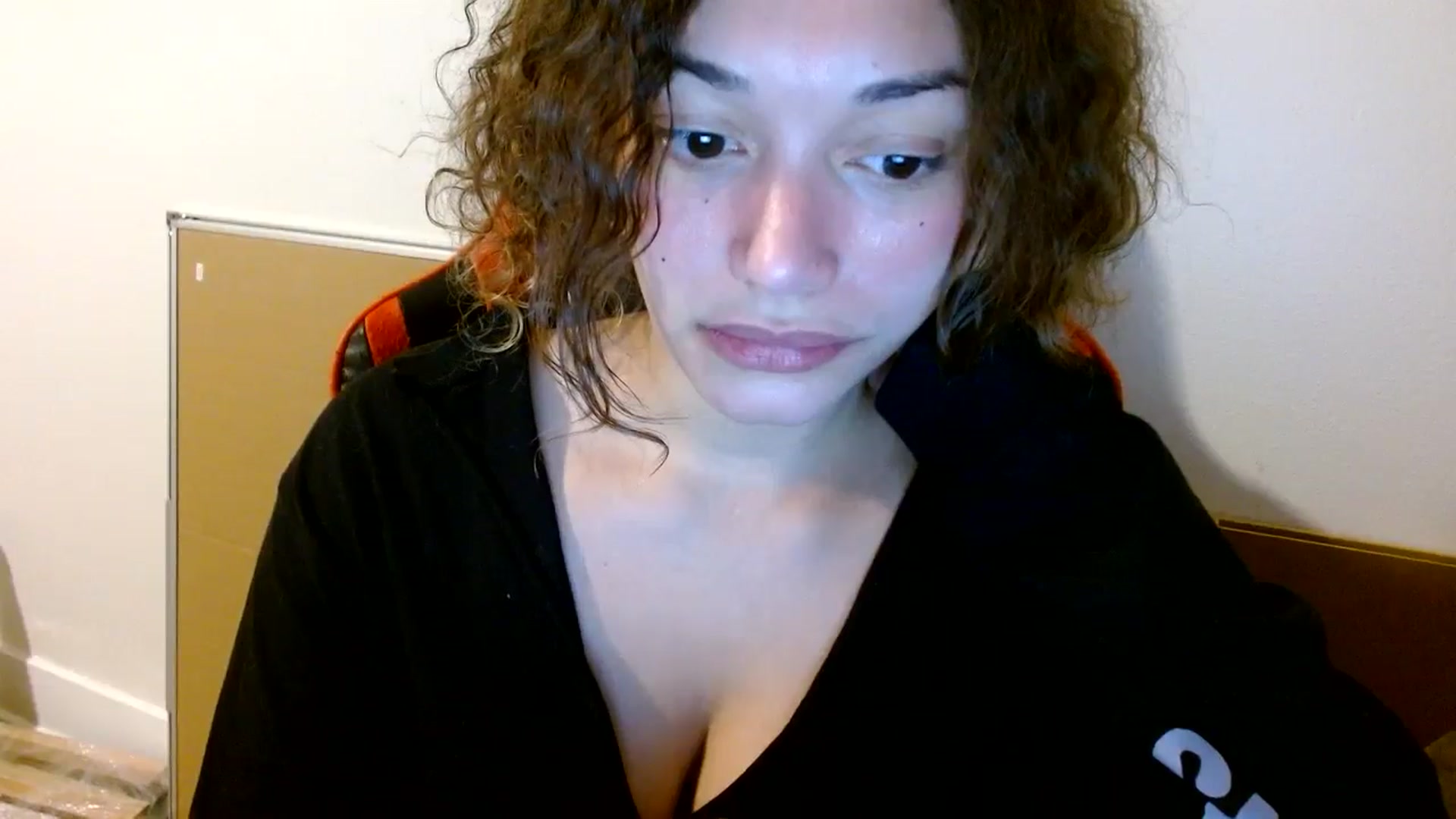 Gallery image thumbnail from Scar__lett's myfreecams stream on, 09/06/2024, 07:04 image 18 of 20