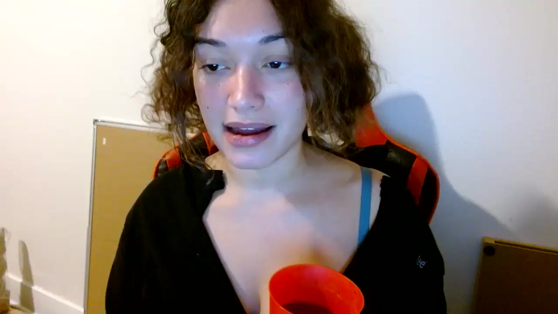 Gallery image thumbnail from Scar__lett's myfreecams stream on, 09/06/2024, 07:18 image 1 of 20