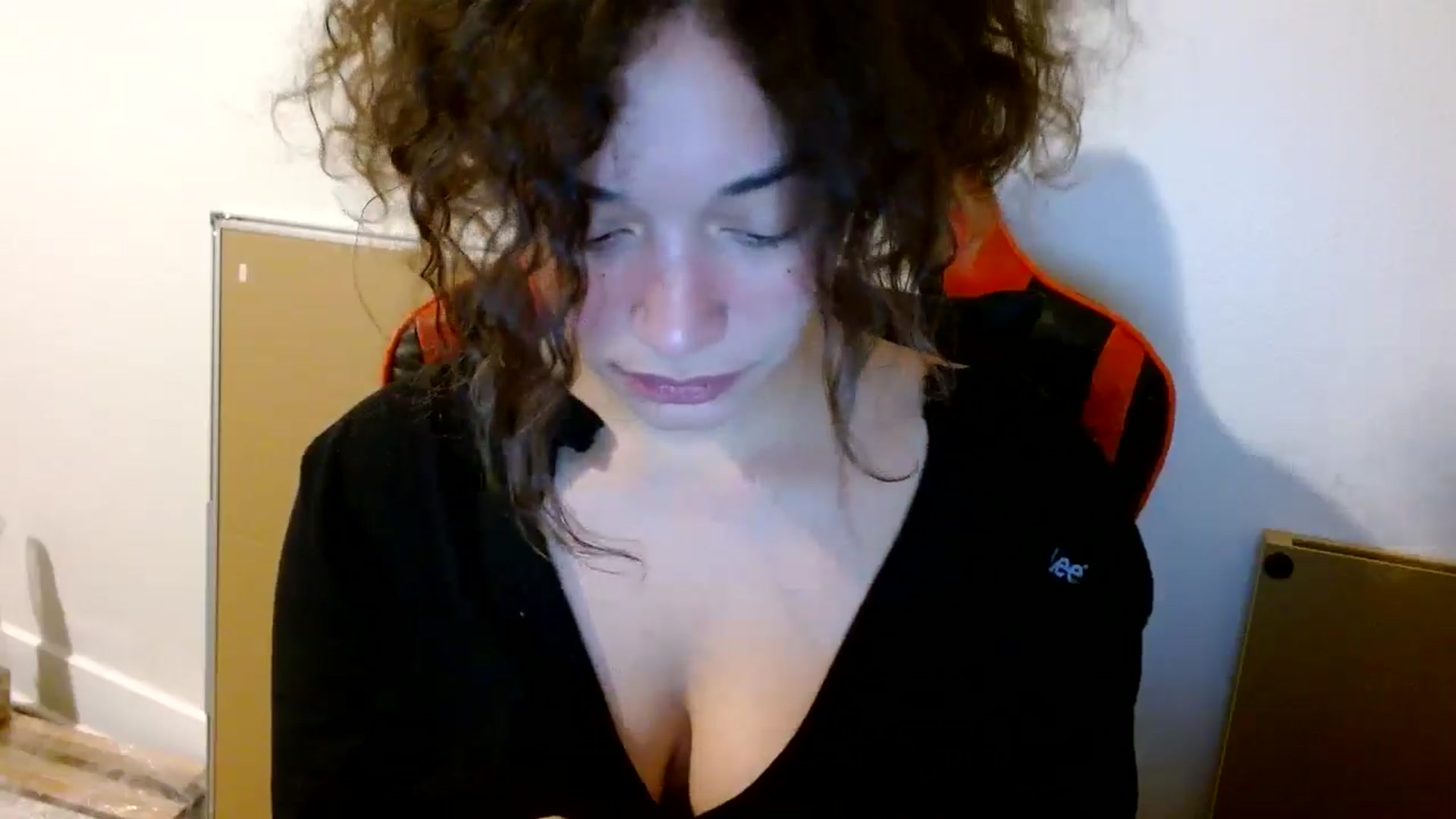 Gallery image thumbnail from Scar__lett's myfreecams stream on, 09/06/2024, 07:18 image 12 of 20