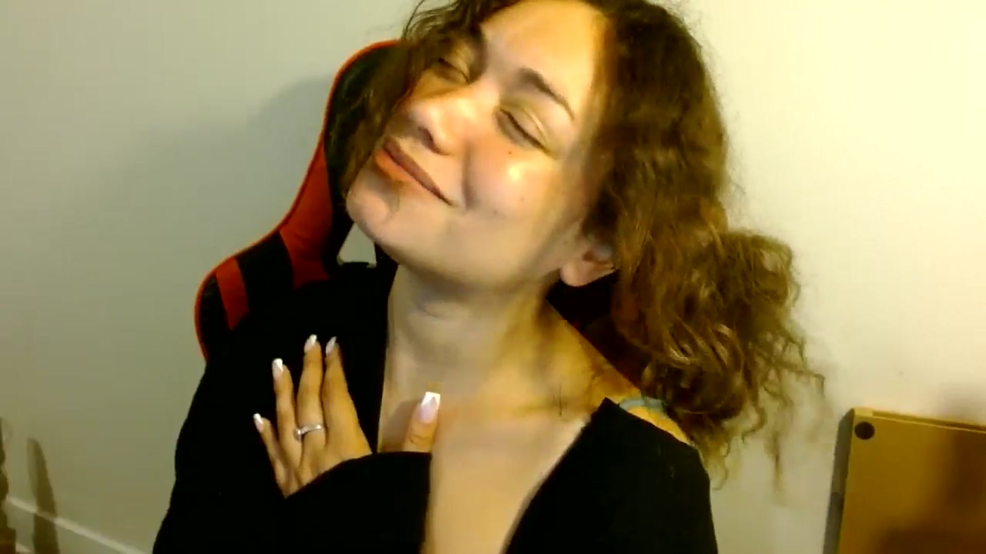 Gallery image thumbnail from Scar__lett's myfreecams stream on, 09/06/2024, 08:15 image 11 of 20