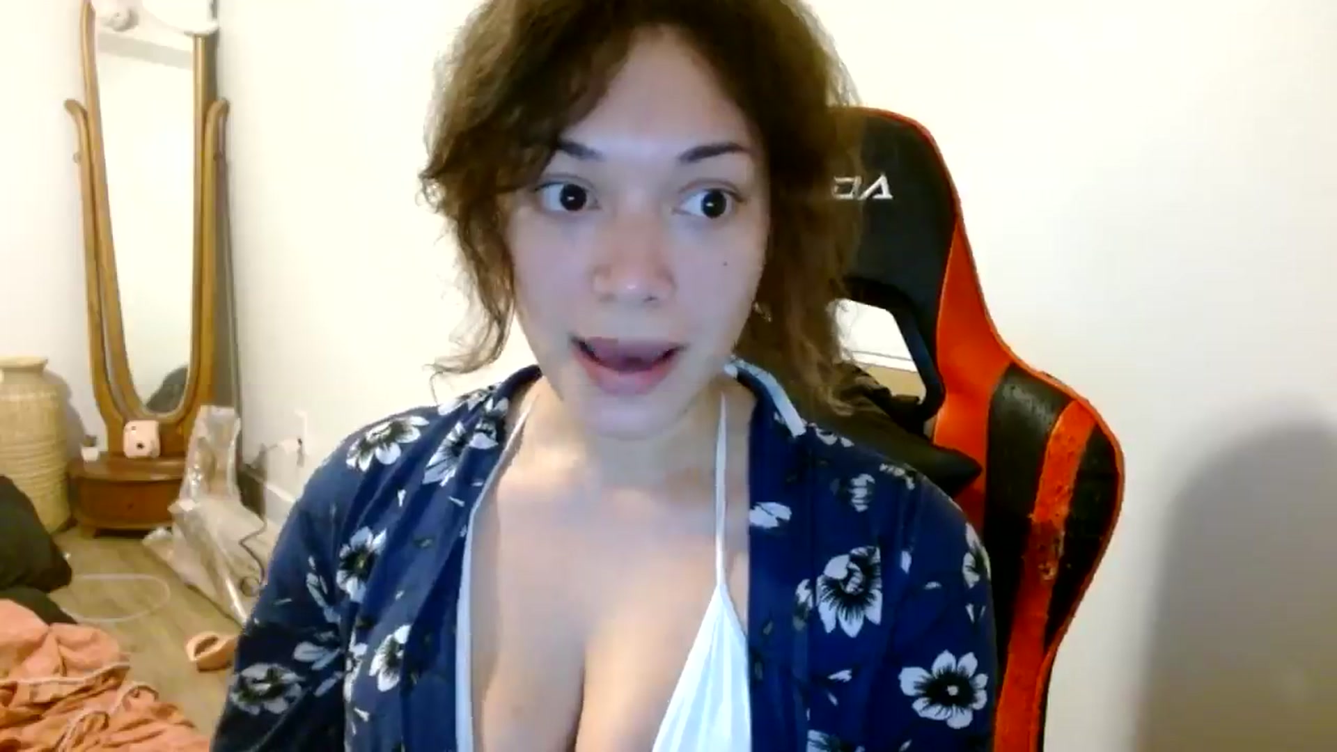 Gallery image thumbnail from Scar__lett's myfreecams stream on, 09/08/2024, 09:22 image 12 of 20