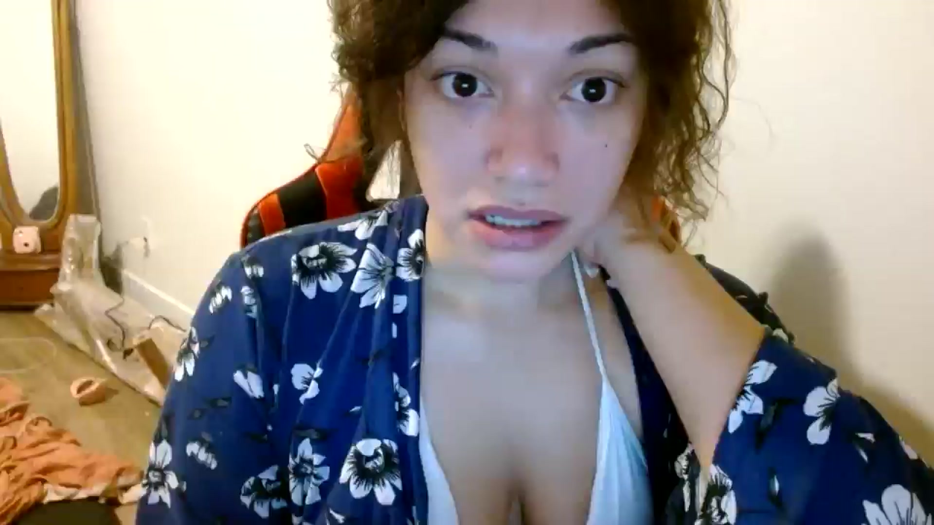Gallery image thumbnail from Scar__lett's myfreecams stream on, 09/08/2024, 10:49 image 5 of 20