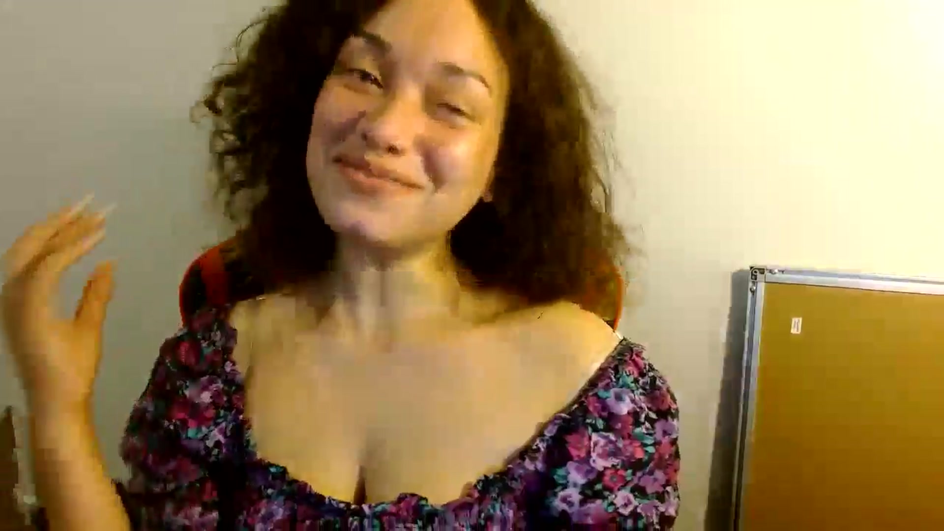 Gallery image thumbnail from Scar__lett's myfreecams stream on, 09/13/2024, 09:20 image 15 of 20