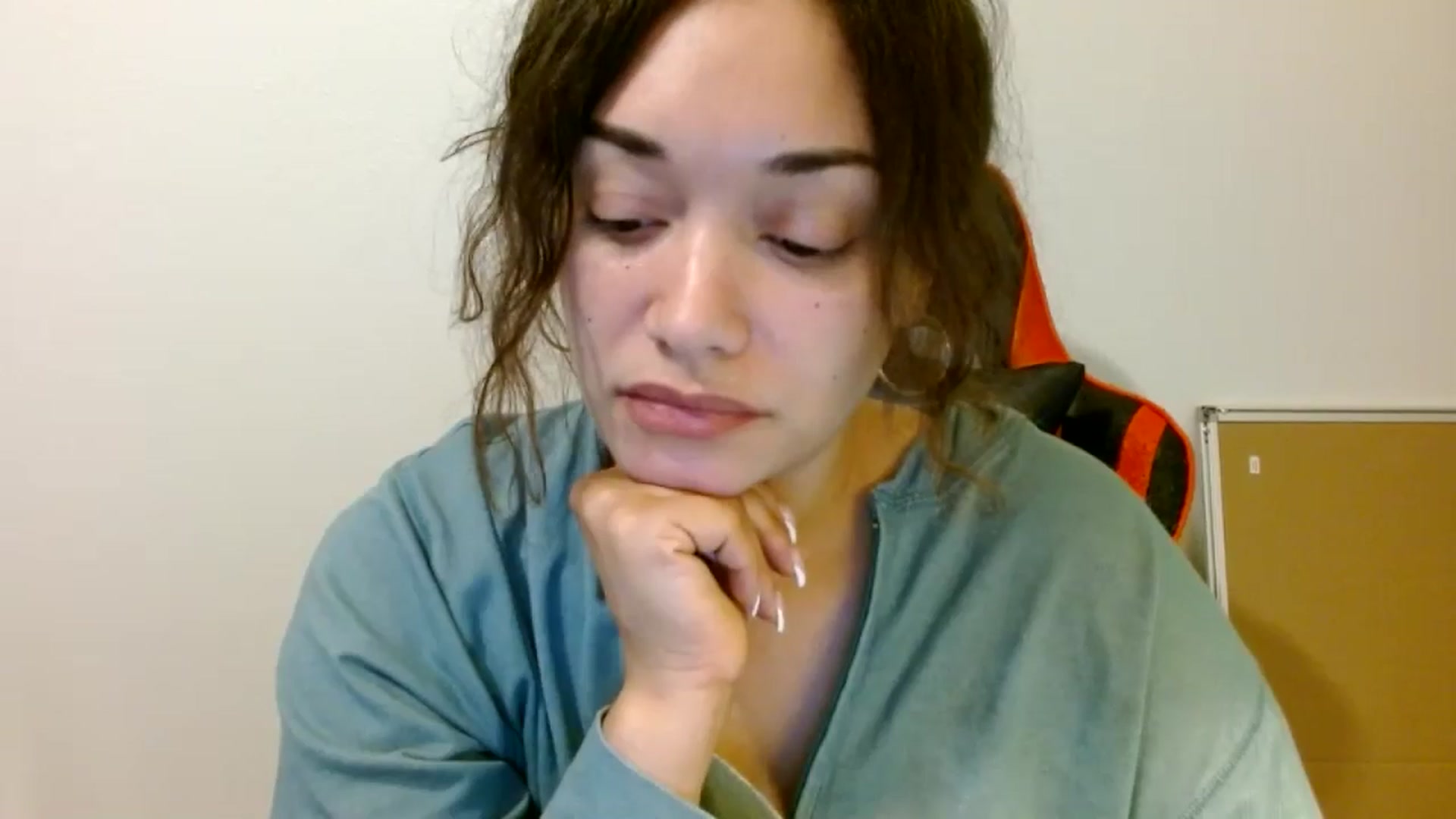 Gallery image thumbnail from Scar__lett's myfreecams stream on, 09/24/2024, 09:21 image 8 of 20