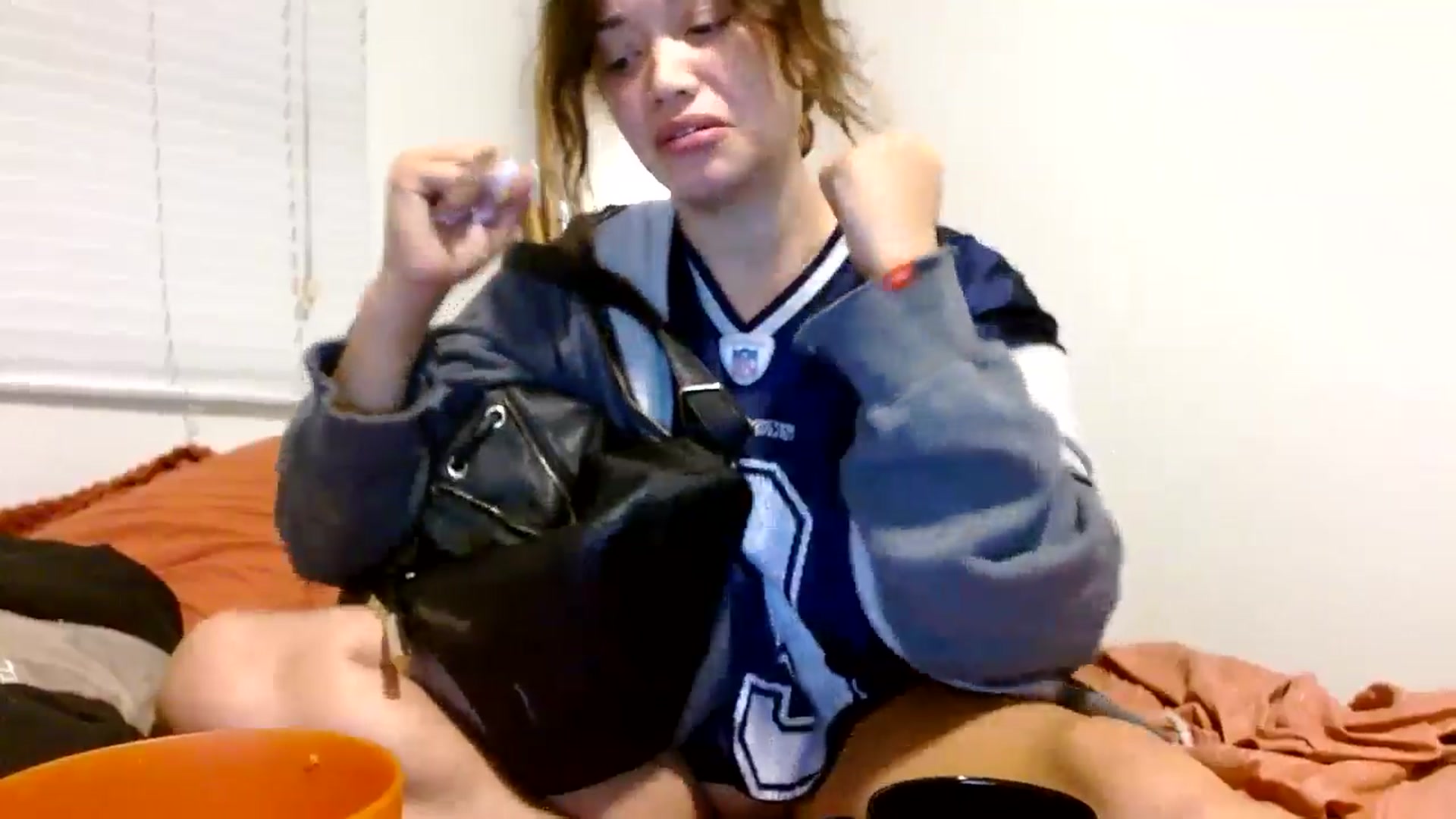 Gallery image thumbnail from Scar__lett's myfreecams stream on, 09/27/2024, 08:11 image 4 of 20