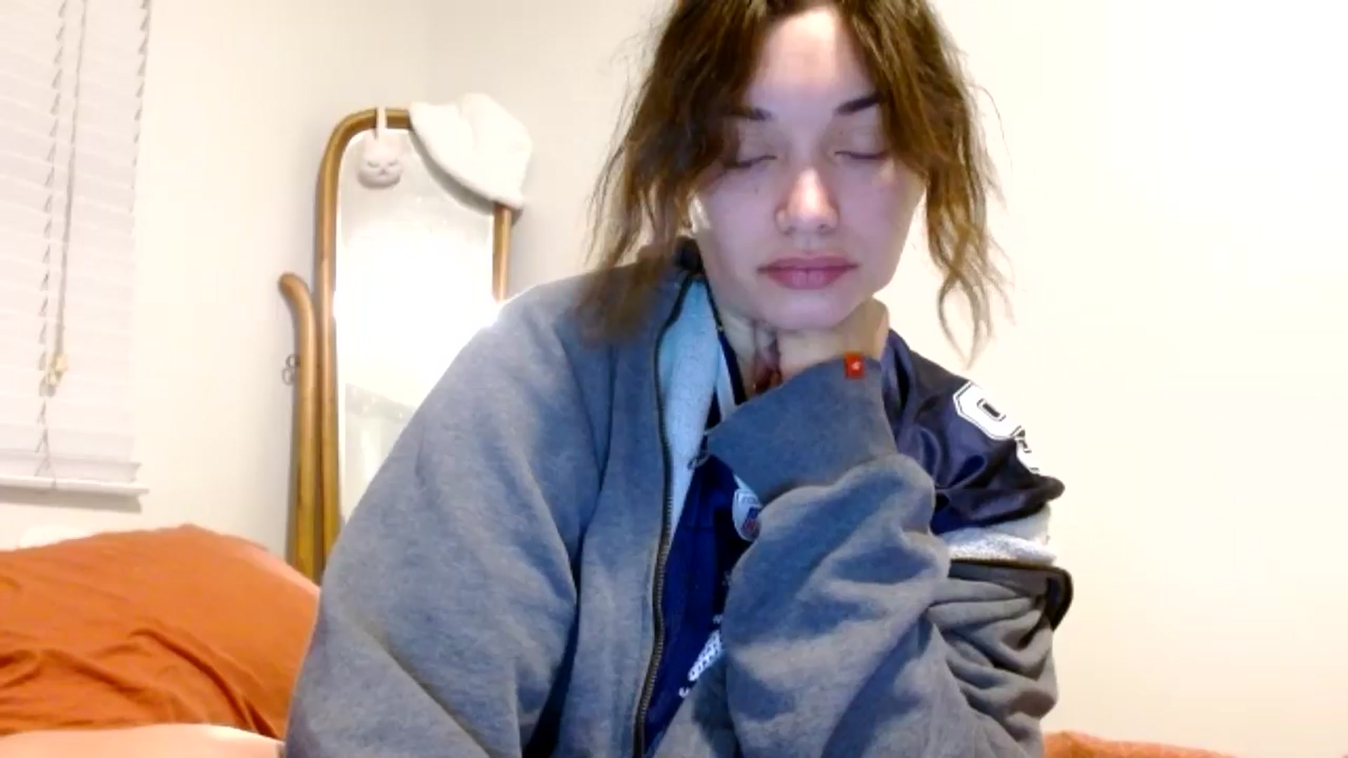 Gallery image thumbnail from Scar__lett's myfreecams stream on, 09/27/2024, 09:17 image 11 of 20