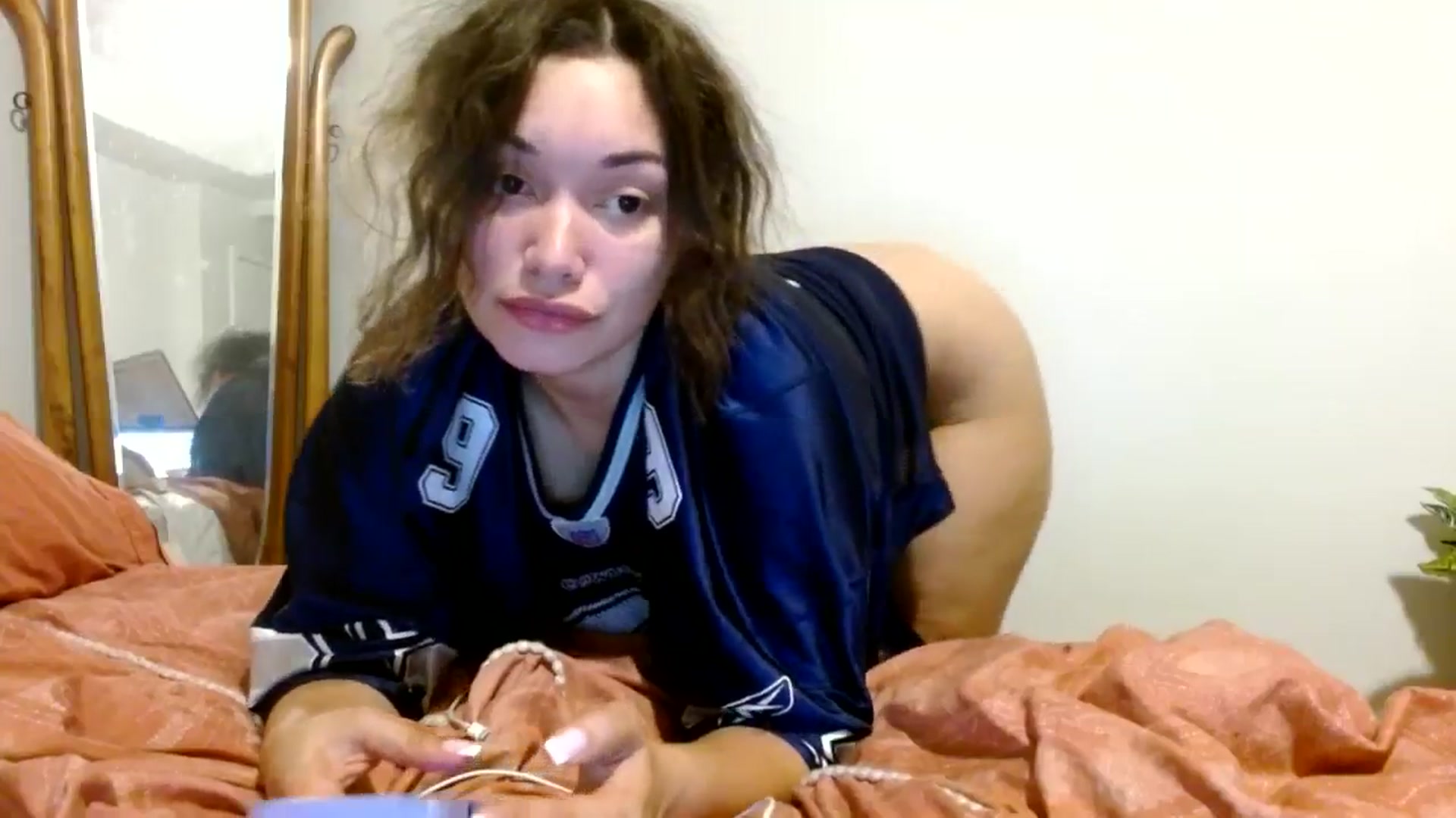 Gallery image thumbnail from Scar__lett's myfreecams stream on, 09/27/2024, 09:17 image 17 of 20