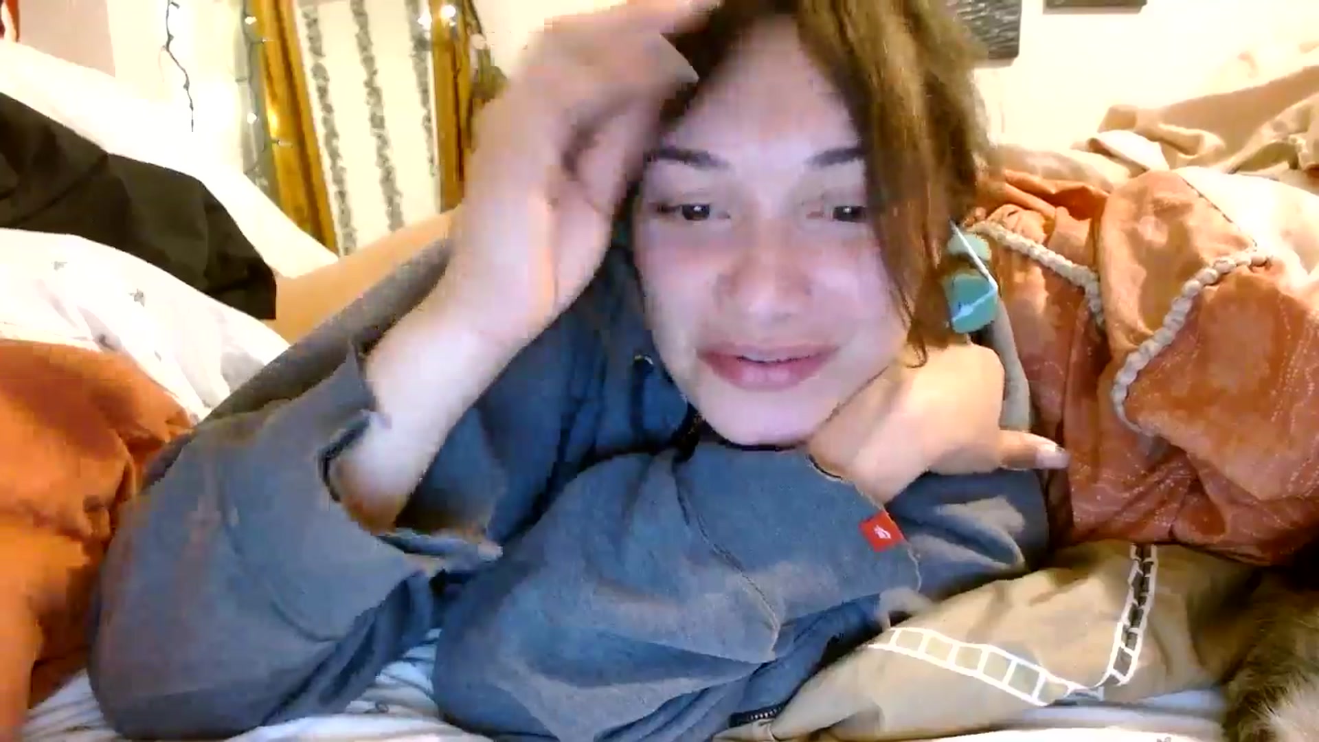 Gallery image thumbnail from Scar__lett's myfreecams stream on, 12/05/2024, 09:25 image 3 of 20