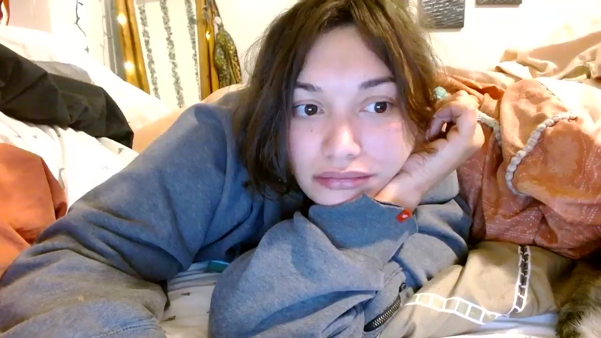 Gallery image thumbnail from Scar__lett's myfreecams stream on, 12/05/2024, 09:25 image 6 of 20