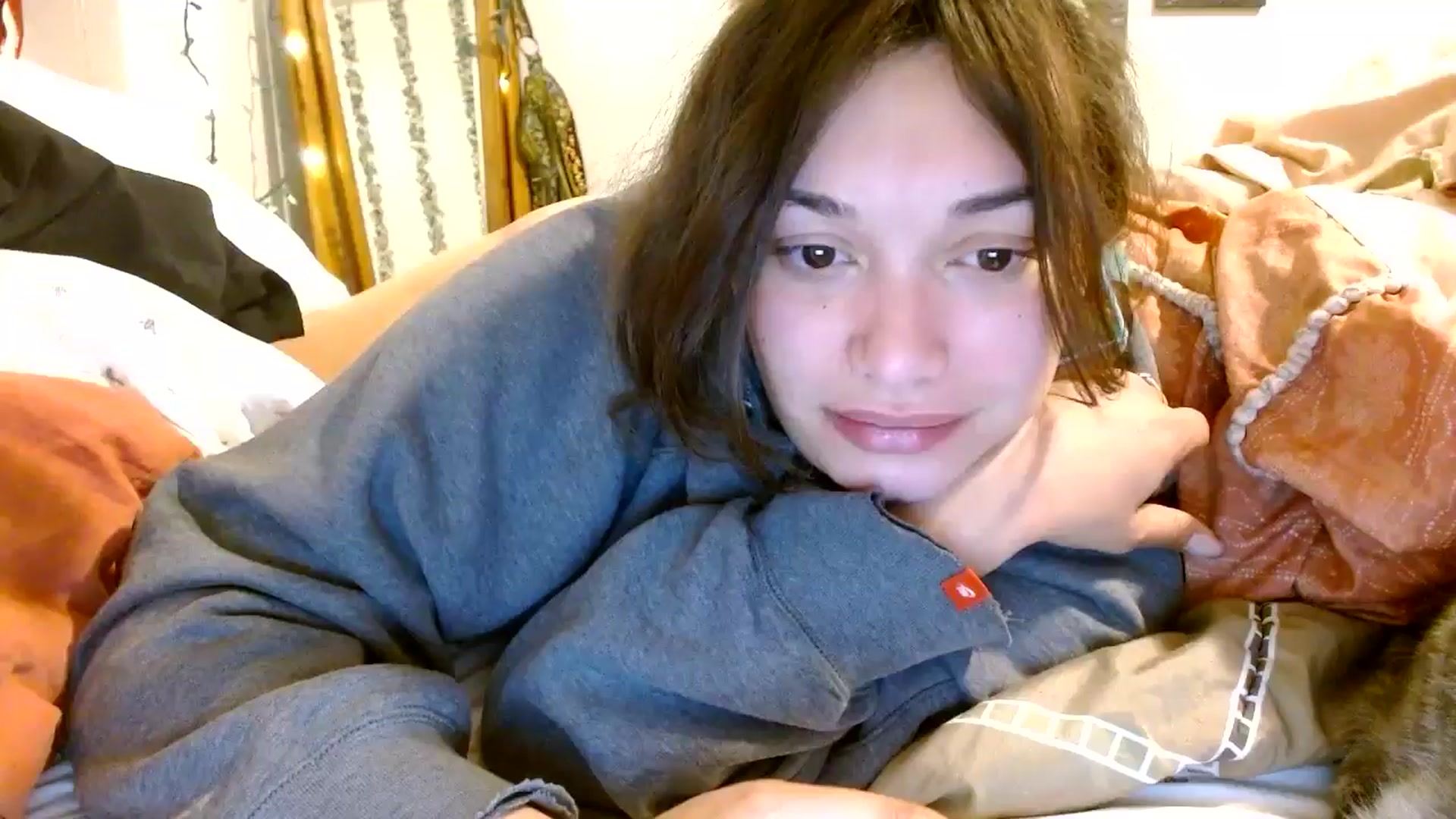 Gallery image thumbnail from Scar__lett's myfreecams stream on, 12/05/2024, 09:25 image 1 of 20