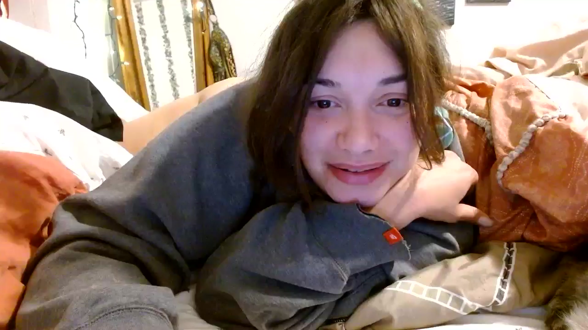 Gallery image thumbnail from Scar__lett's myfreecams stream on, 12/05/2024, 09:25 image 2 of 20