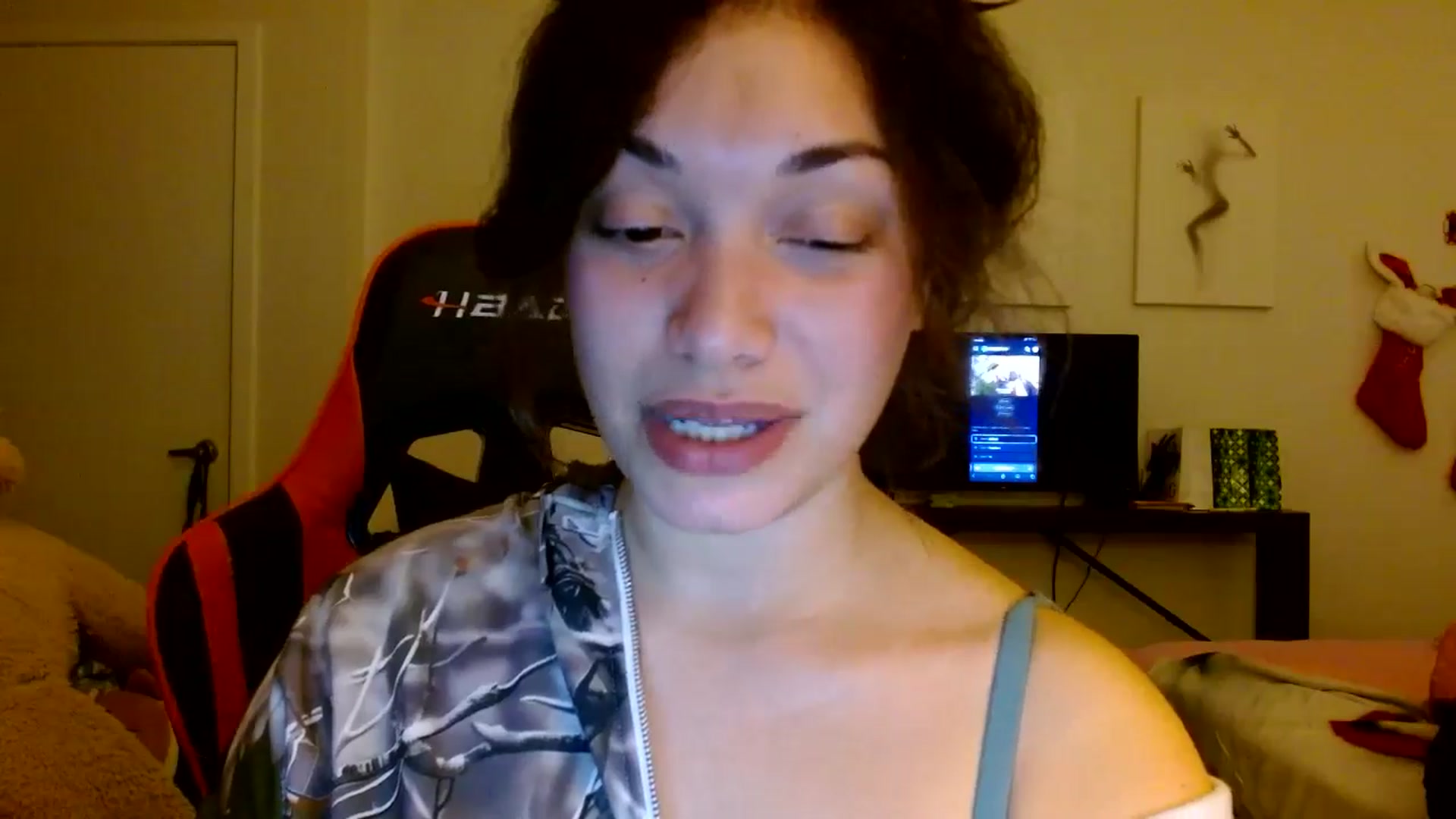 Gallery image thumbnail from Scar__lett's myfreecams stream on, 12/18/2024, 09:48 image 3 of 20