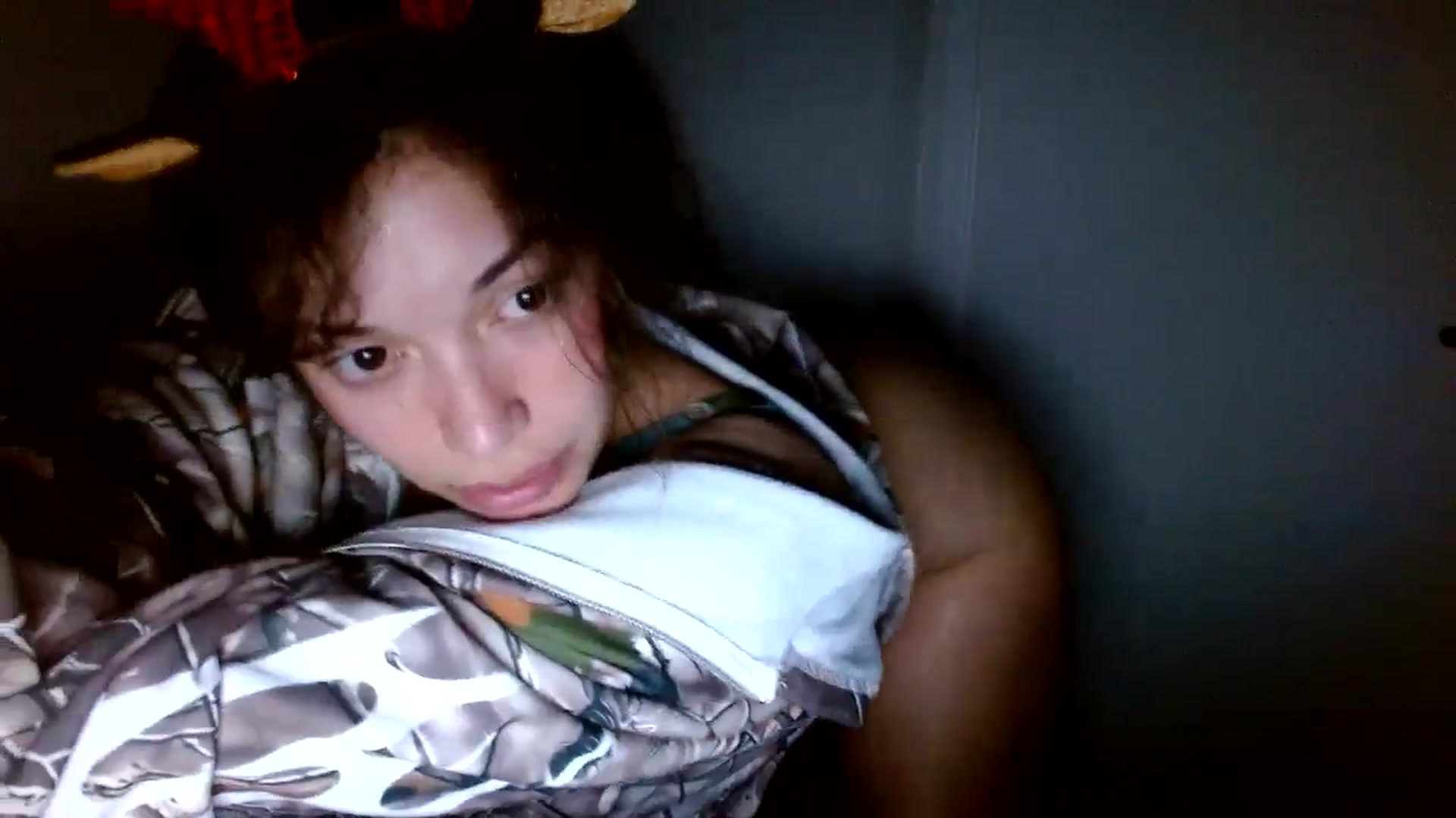 Gallery image thumbnail from Scar__lett's myfreecams stream on, 12/18/2024, 09:48 image 20 of 20