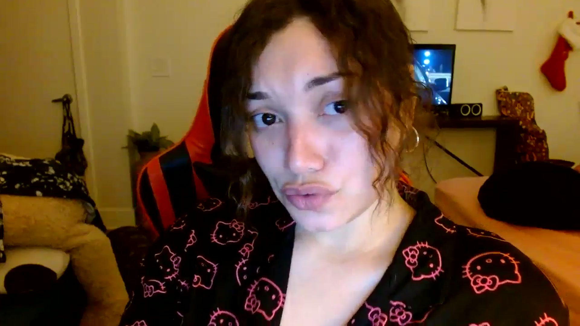 Gallery image thumbnail from Scar__lett's myfreecams stream on, 12/28/2024, 09:50 image 18 of 20
