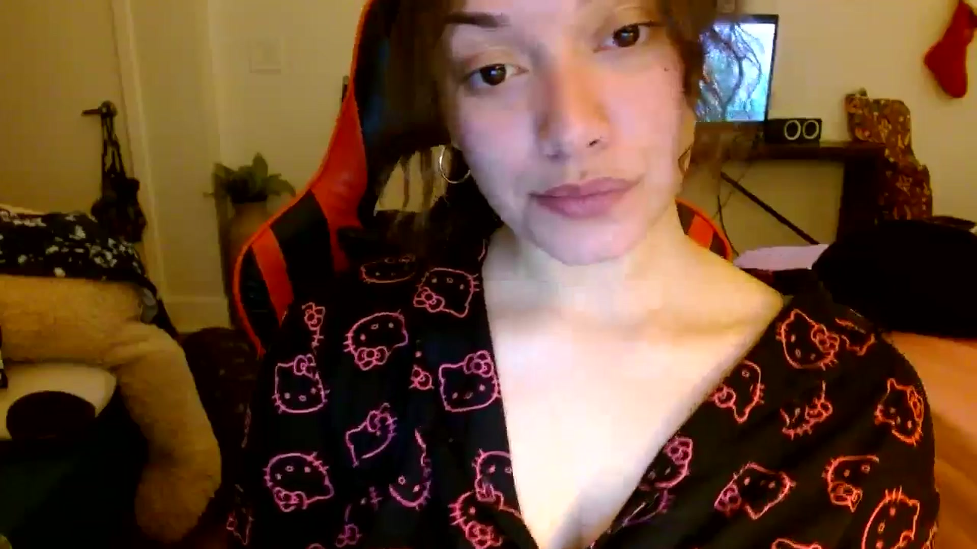 Gallery image thumbnail from Scar__lett's myfreecams stream on, 12/28/2024, 09:50 image 17 of 20