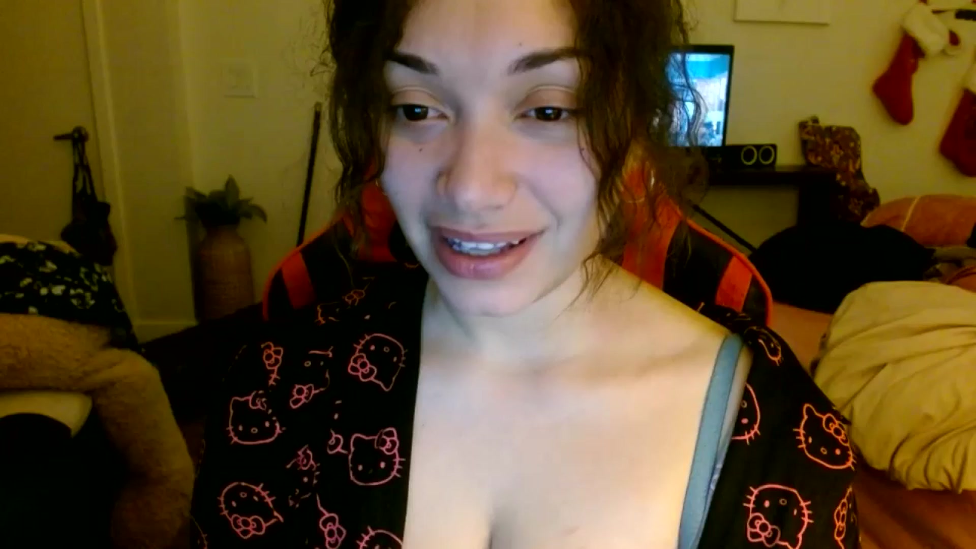 Gallery image thumbnail from Scar__lett's myfreecams stream on, 12/28/2024, 11:29 image 10 of 20