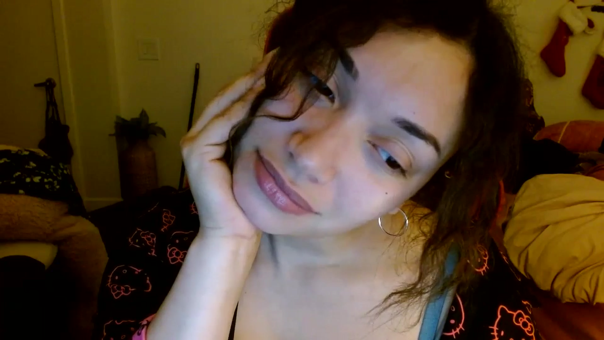 Gallery image thumbnail from Scar__lett's myfreecams stream on, 12/28/2024, 11:29 image 13 of 20