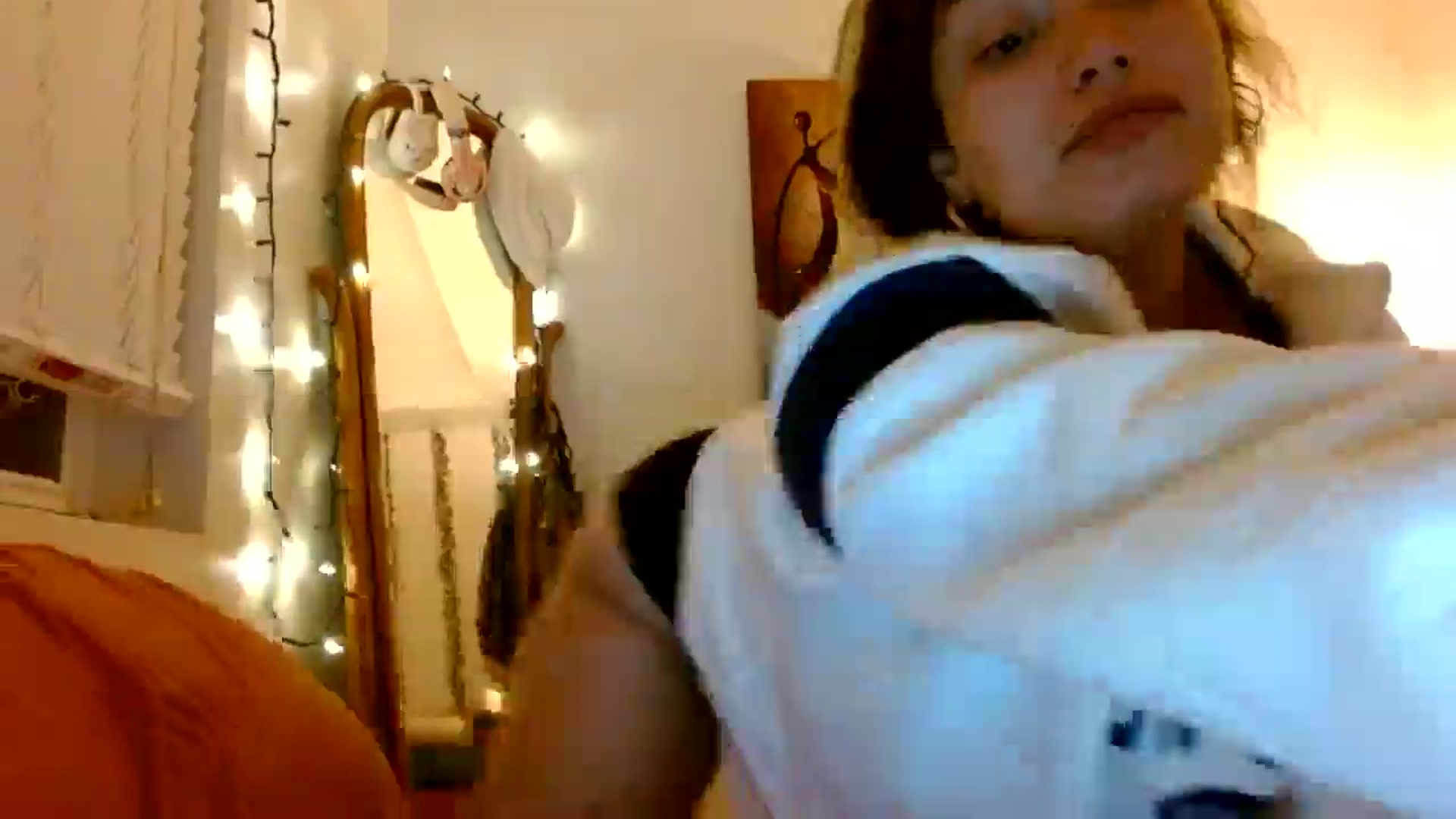 Gallery image thumbnail from Scar__lett's myfreecams stream on, 01/17/2025, 12:15 image 7 of 20