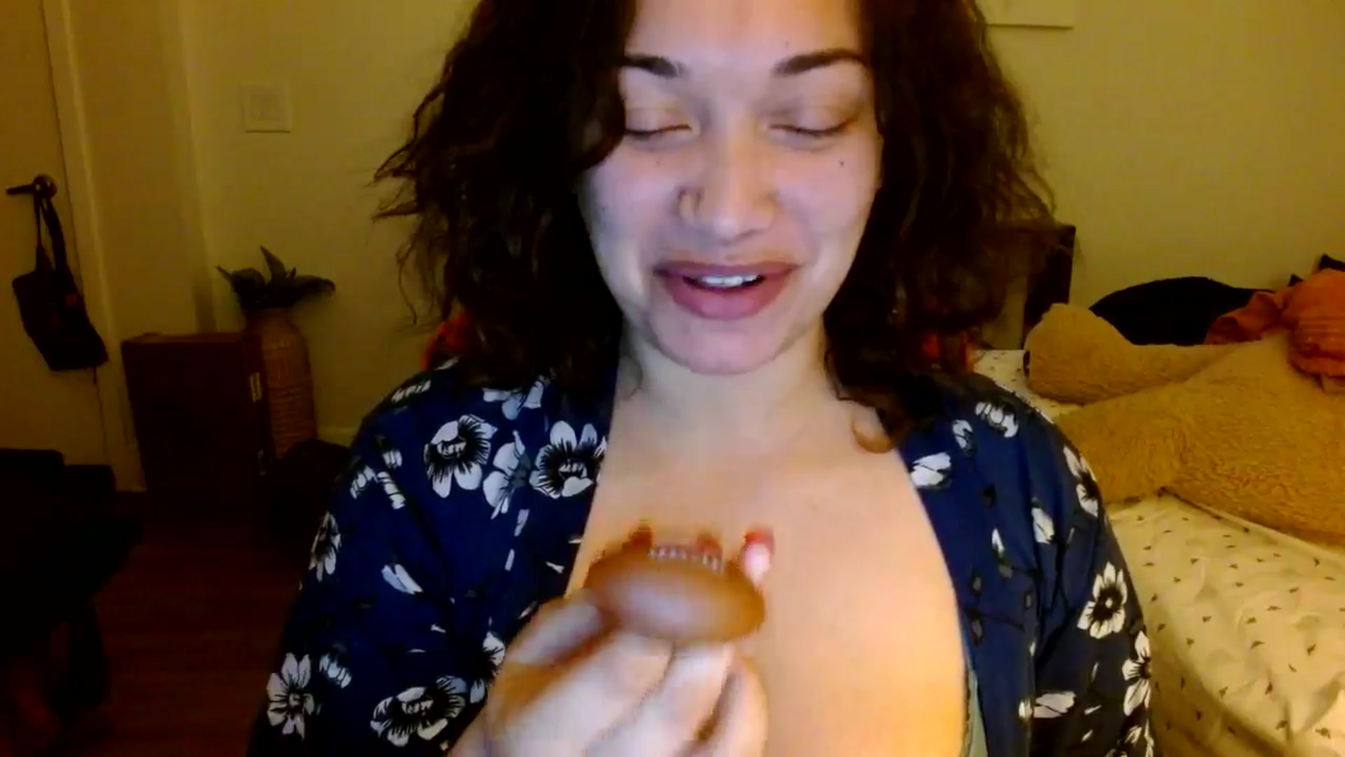 Gallery image thumbnail from Scar__lett's myfreecams stream on, 02/04/2025, 07:35 image 3 of 20