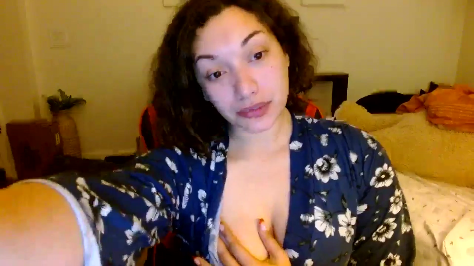 Gallery image thumbnail from Scar__lett's myfreecams stream on, 02/04/2025, 08:10 image 17 of 20