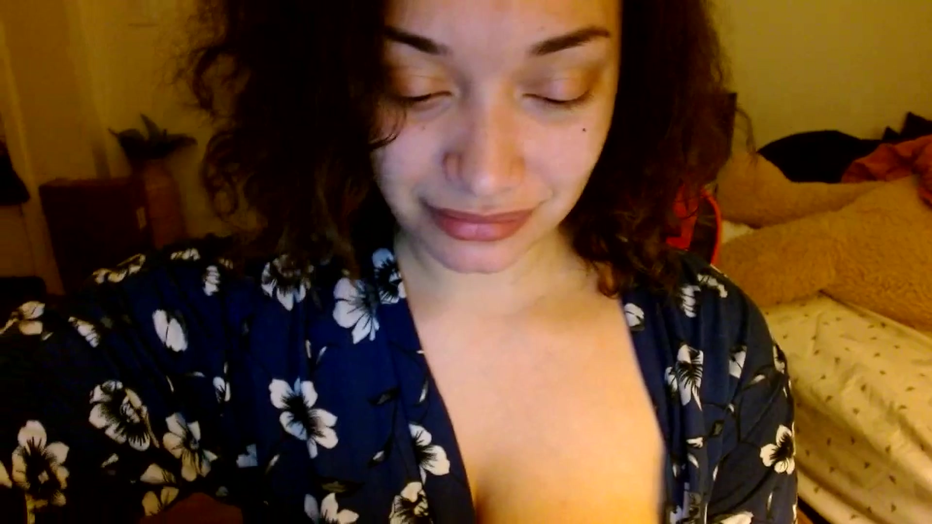 Gallery image thumbnail from Scar__lett's myfreecams stream on, 02/04/2025, 10:38 image 2 of 20