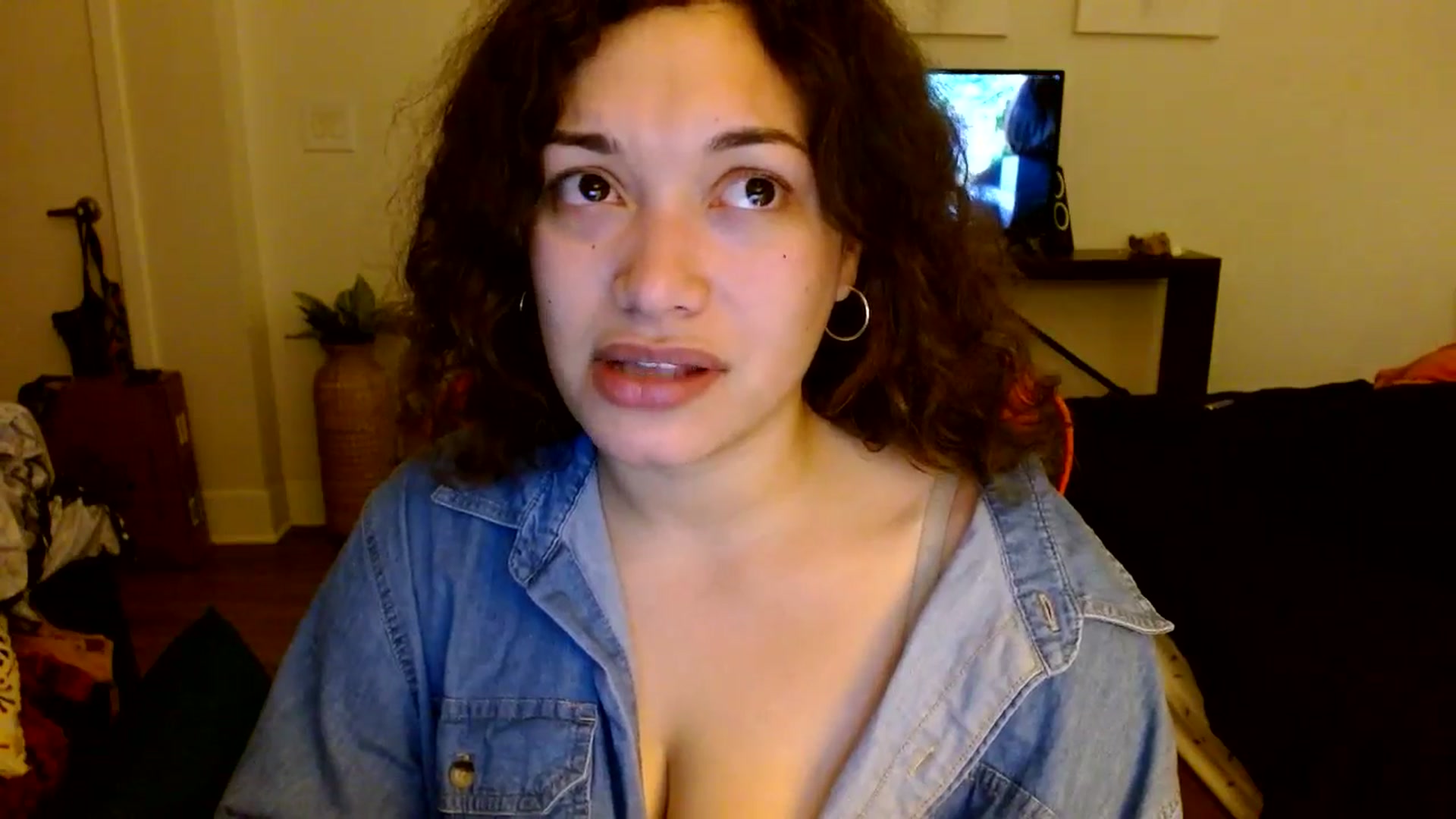 Gallery image thumbnail from Scar__lett's myfreecams stream on, 02/13/2025, 09:15 image 18 of 20