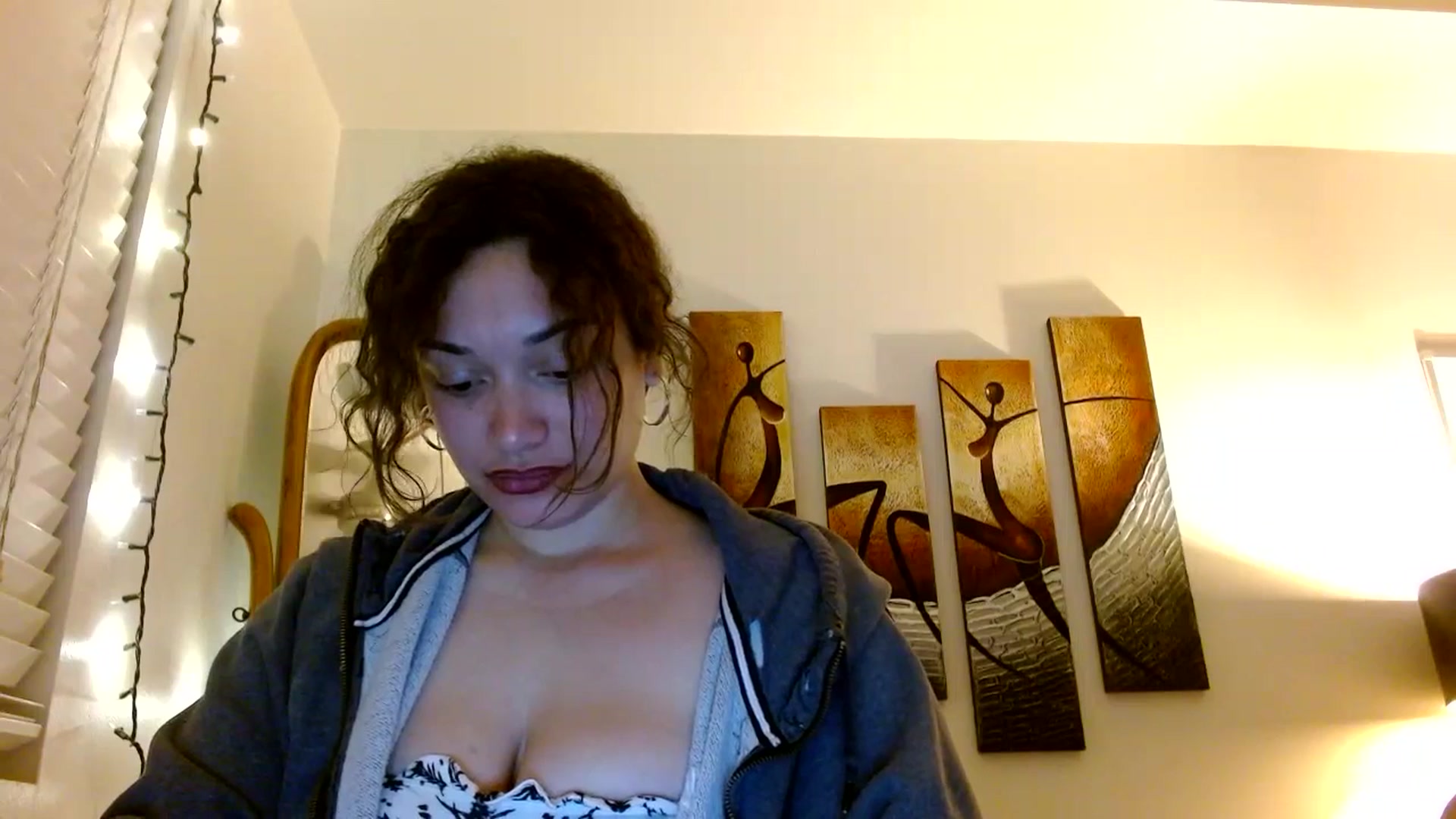 Gallery image thumbnail from Scar__lett's myfreecams stream on, 02/23/2025, 08:48 image 11 of 20