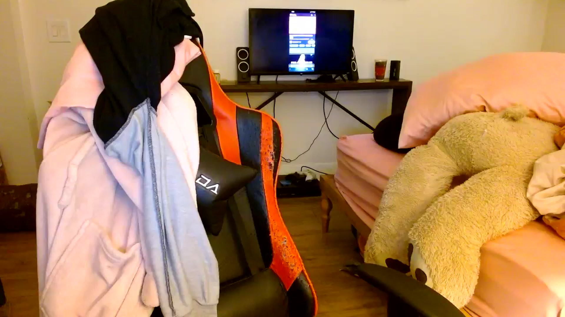 Gallery image thumbnail from Scar__lett's myfreecams stream on, 02/23/2025, 10:10 image 20 of 20