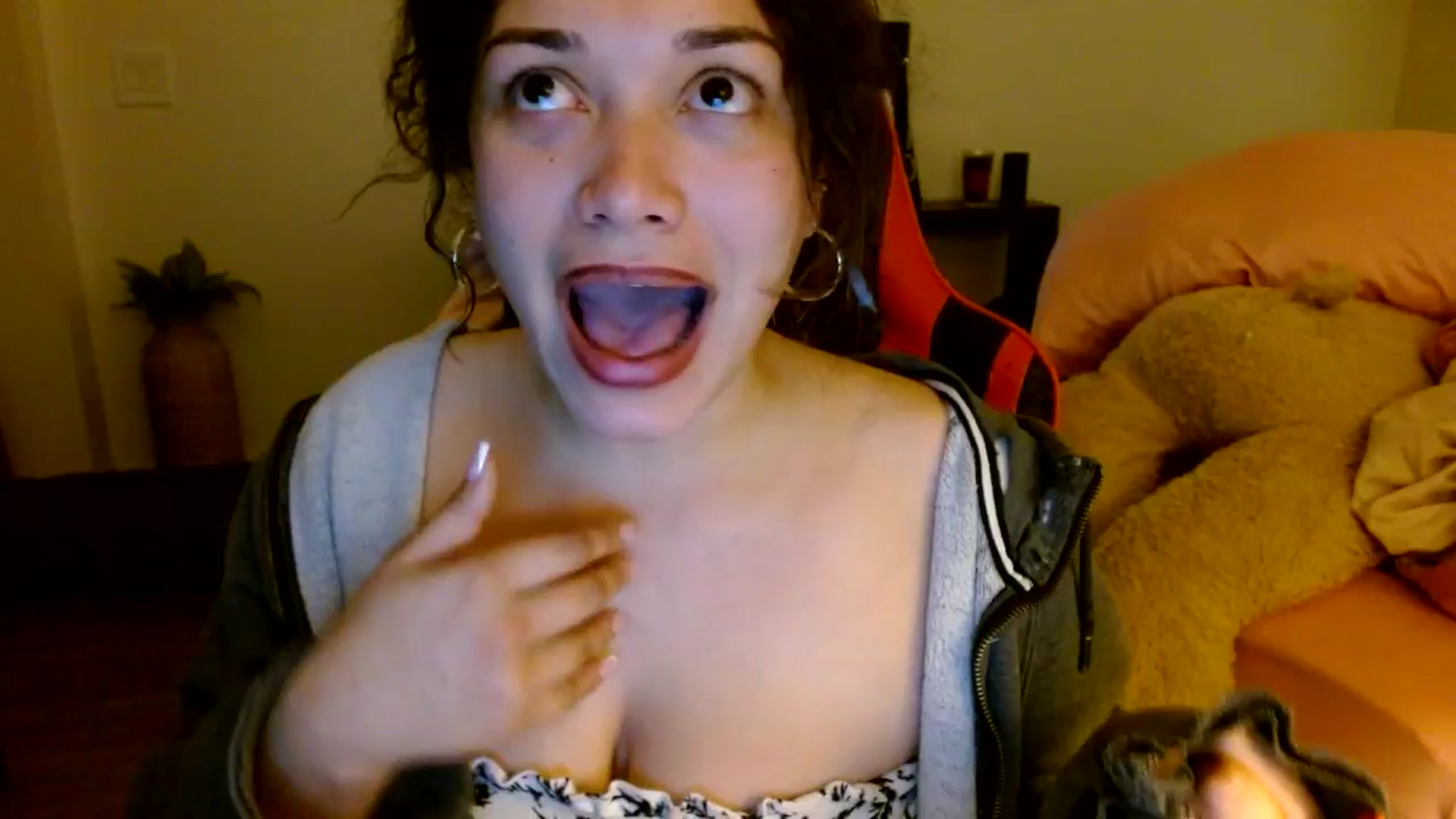 Gallery image thumbnail from Scar__lett's myfreecams stream on, 02/23/2025, 10:10 image 1 of 20