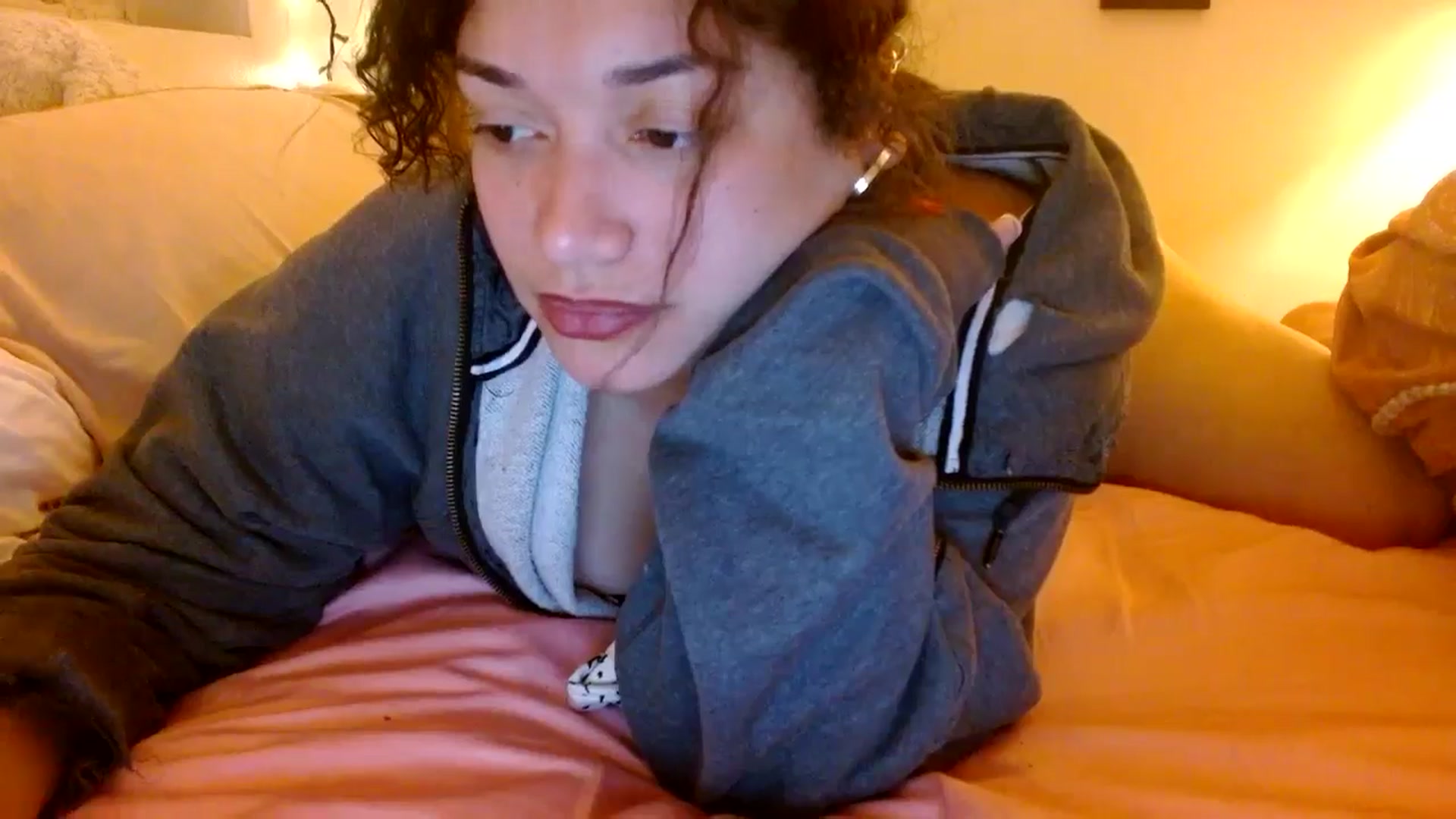 Gallery image thumbnail from Scar__lett's myfreecams stream on, 02/23/2025, 11:20 image 17 of 20