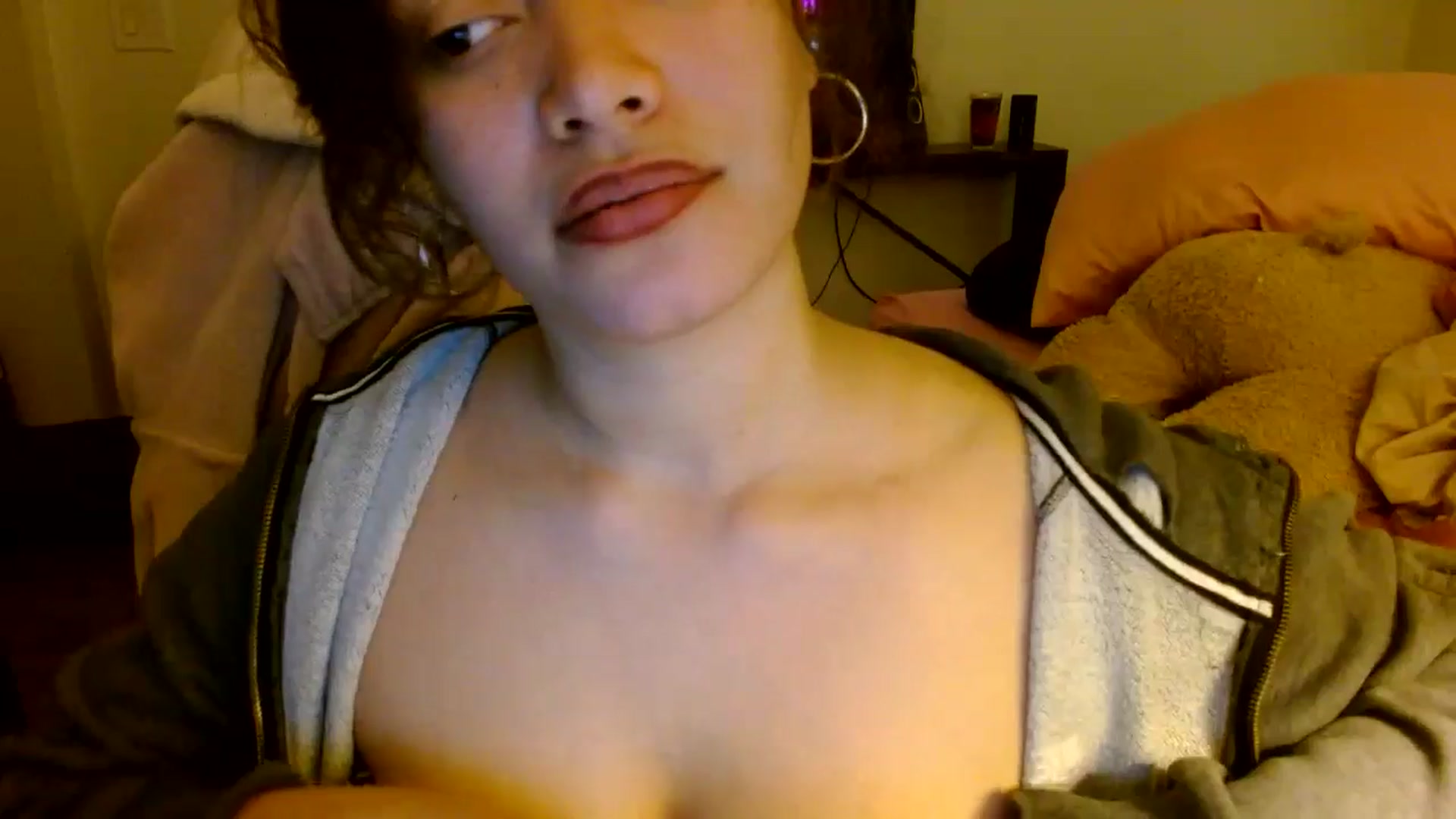 Gallery image thumbnail from Scar__lett's myfreecams stream on, 02/23/2025, 11:20 image 15 of 20