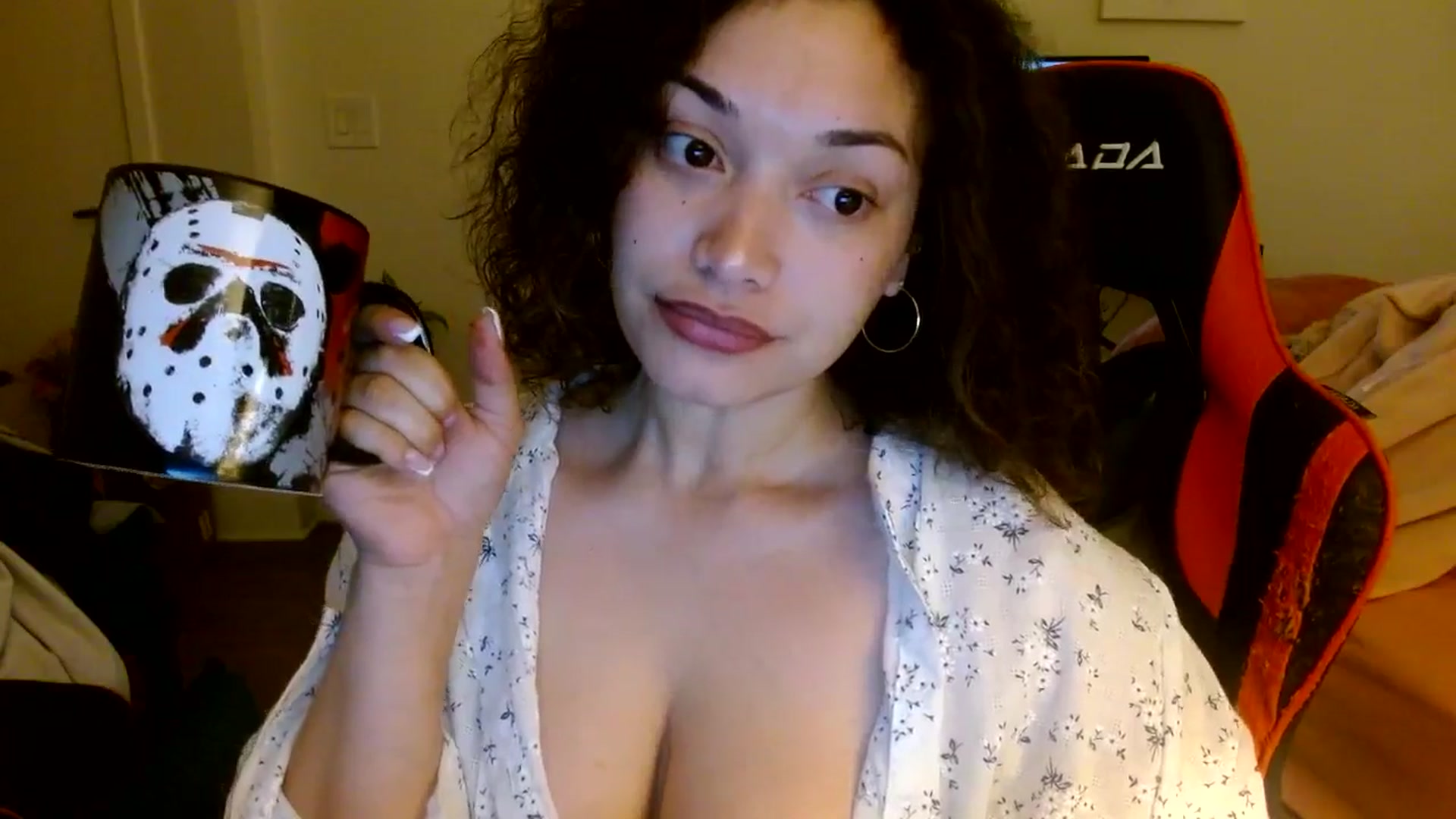 Gallery image thumbnail from Scar__lett's myfreecams stream on, 02/28/2025, 07:44 image 18 of 20