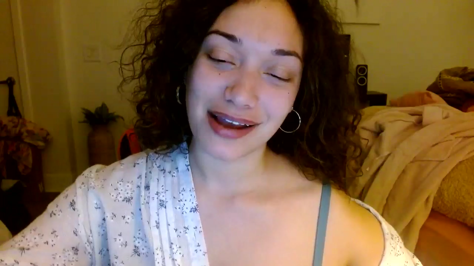 Gallery image thumbnail from Scar__lett's myfreecams stream on, 02/28/2025, 10:57 image 18 of 20