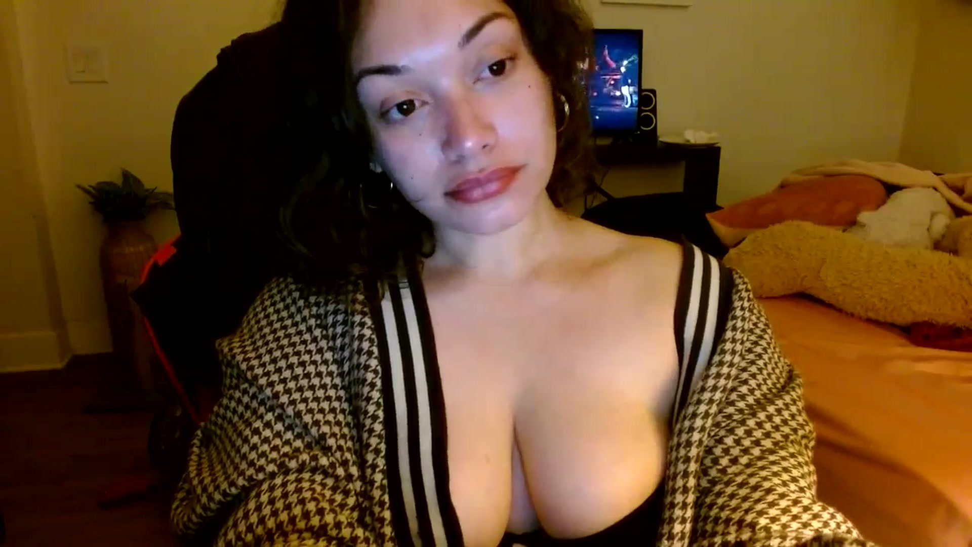 Gallery image thumbnail from Scar__lett's myfreecams stream on, 03/25/2025, 07:13 image 12 of 20