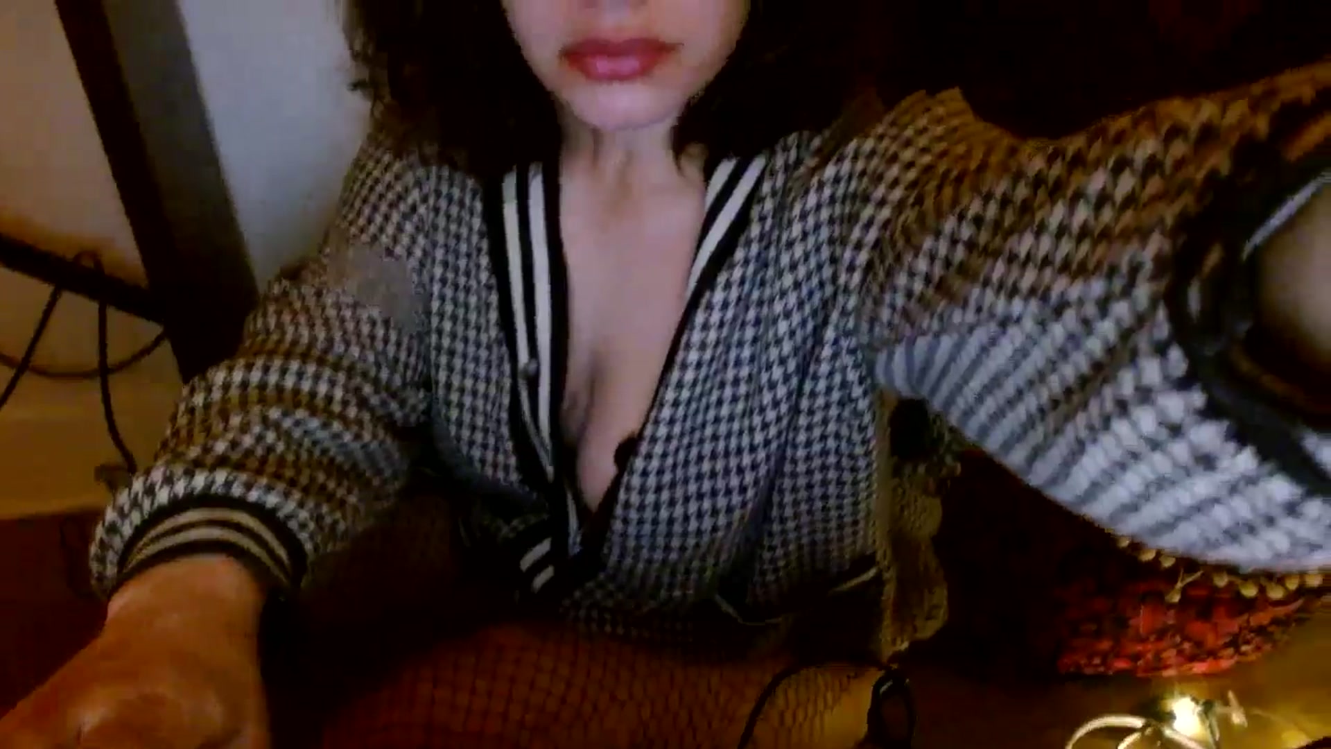 Gallery image thumbnail from Scar__lett's myfreecams stream on, 03/25/2025, 08:33 image 6 of 20