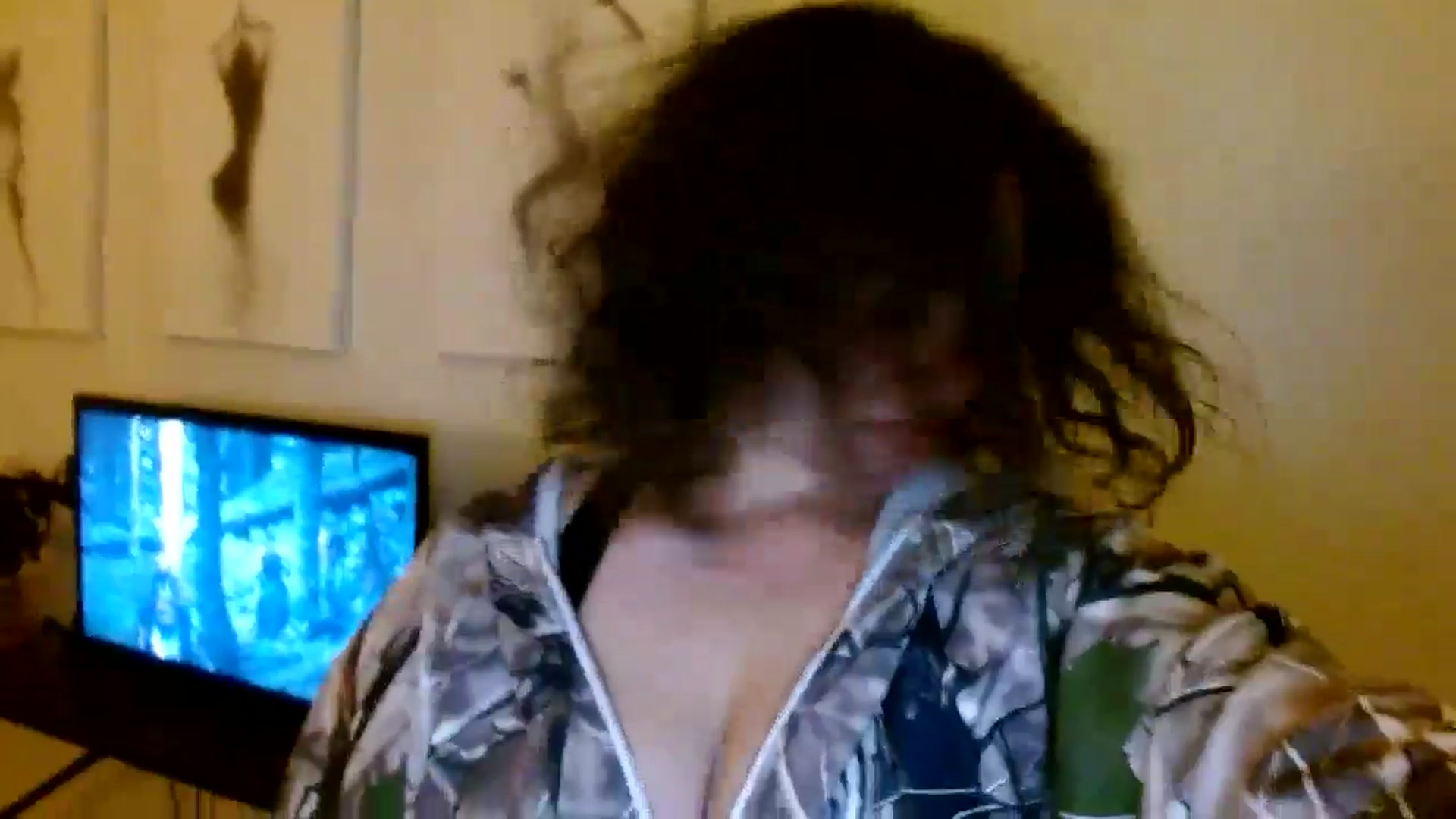 Gallery image thumbnail from Scar__lett's myfreecams stream on, 03/29/2025, 10:08 image 17 of 20