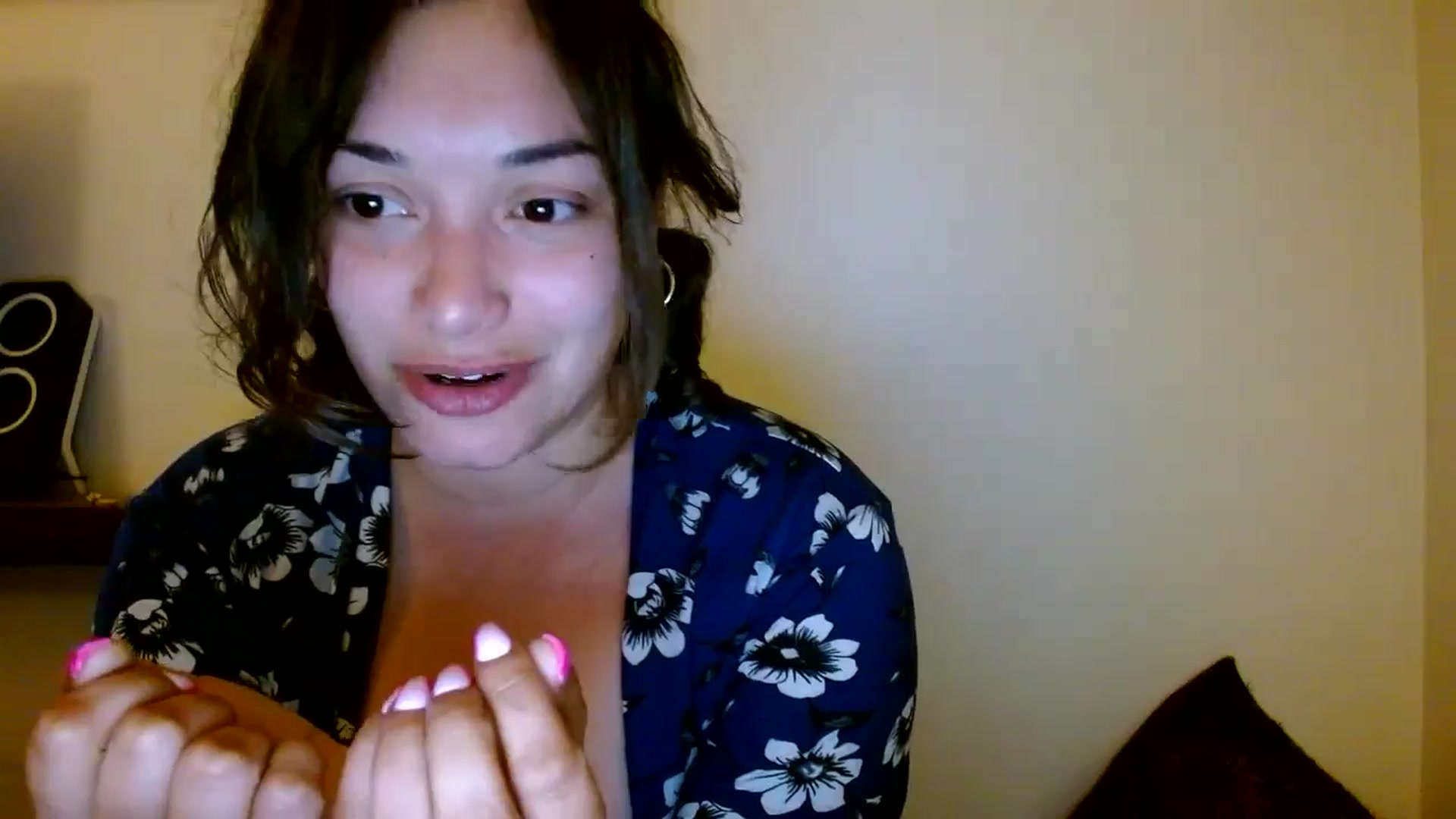 Gallery image thumbnail from Scar__lett's myfreecams stream on, 04/04/2025, 09:03 image 5 of 20