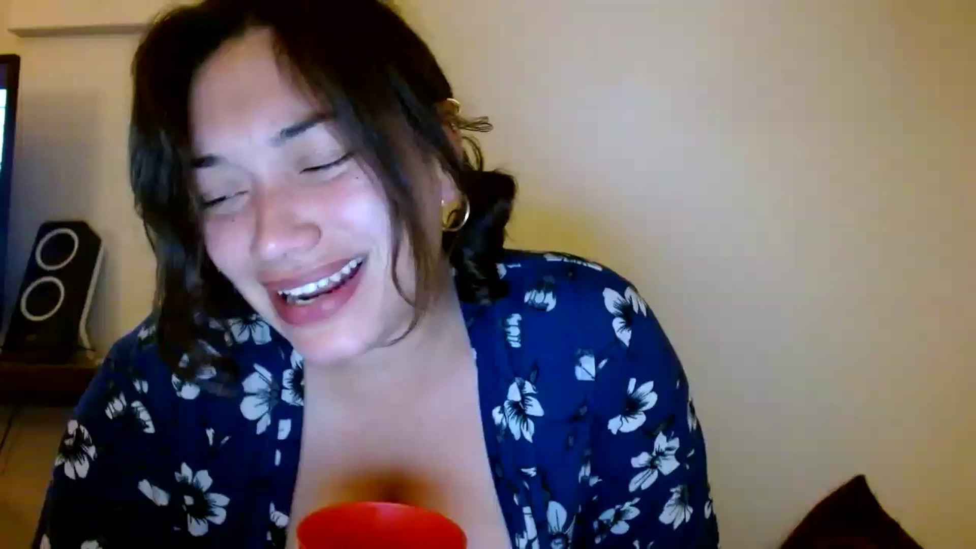 Gallery image thumbnail from Scar__lett's myfreecams stream on, 04/04/2025, 09:03 image 8 of 20