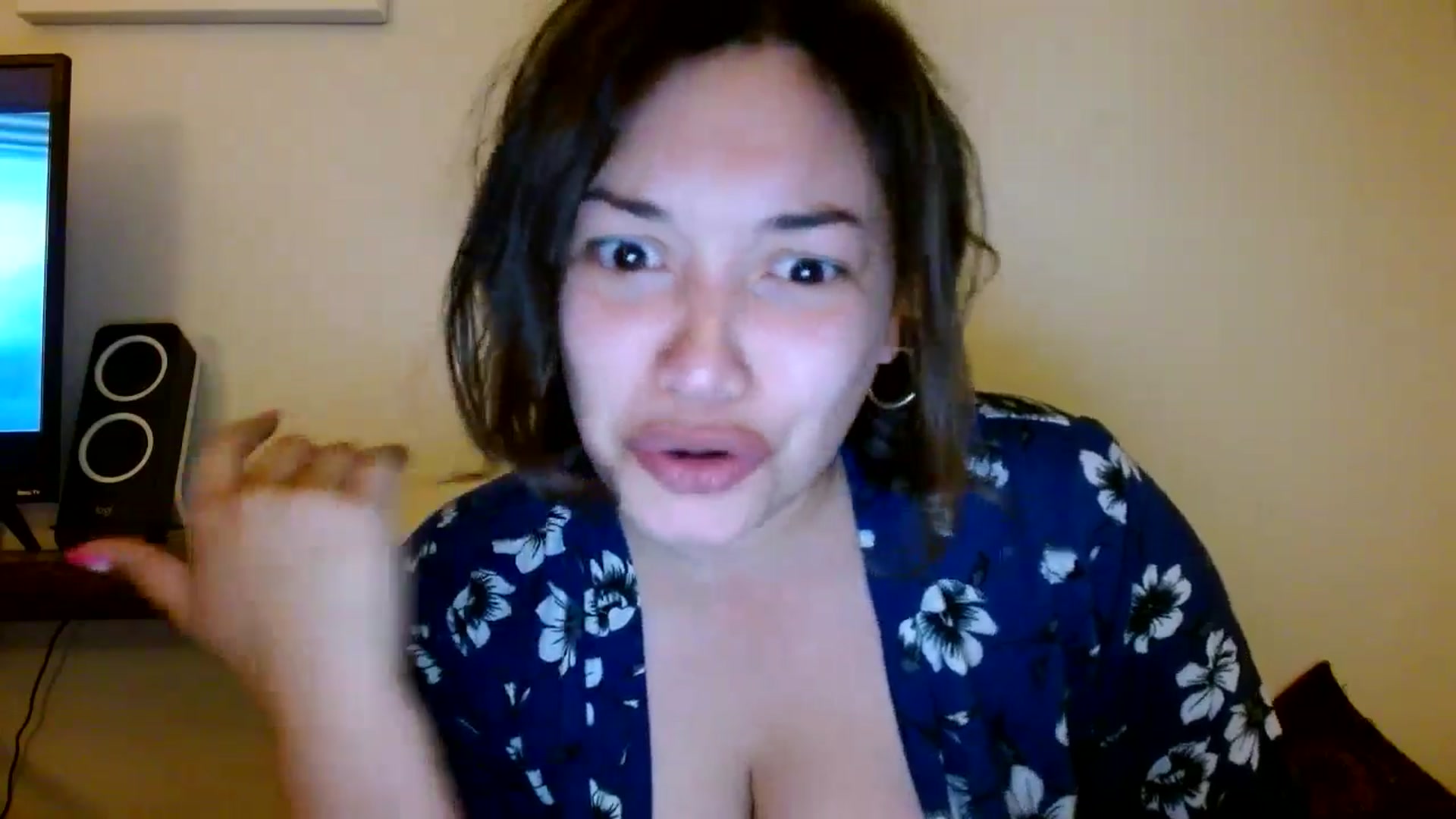 Gallery image thumbnail from Scar__lett's myfreecams stream on, 04/04/2025, 09:44 image 14 of 20