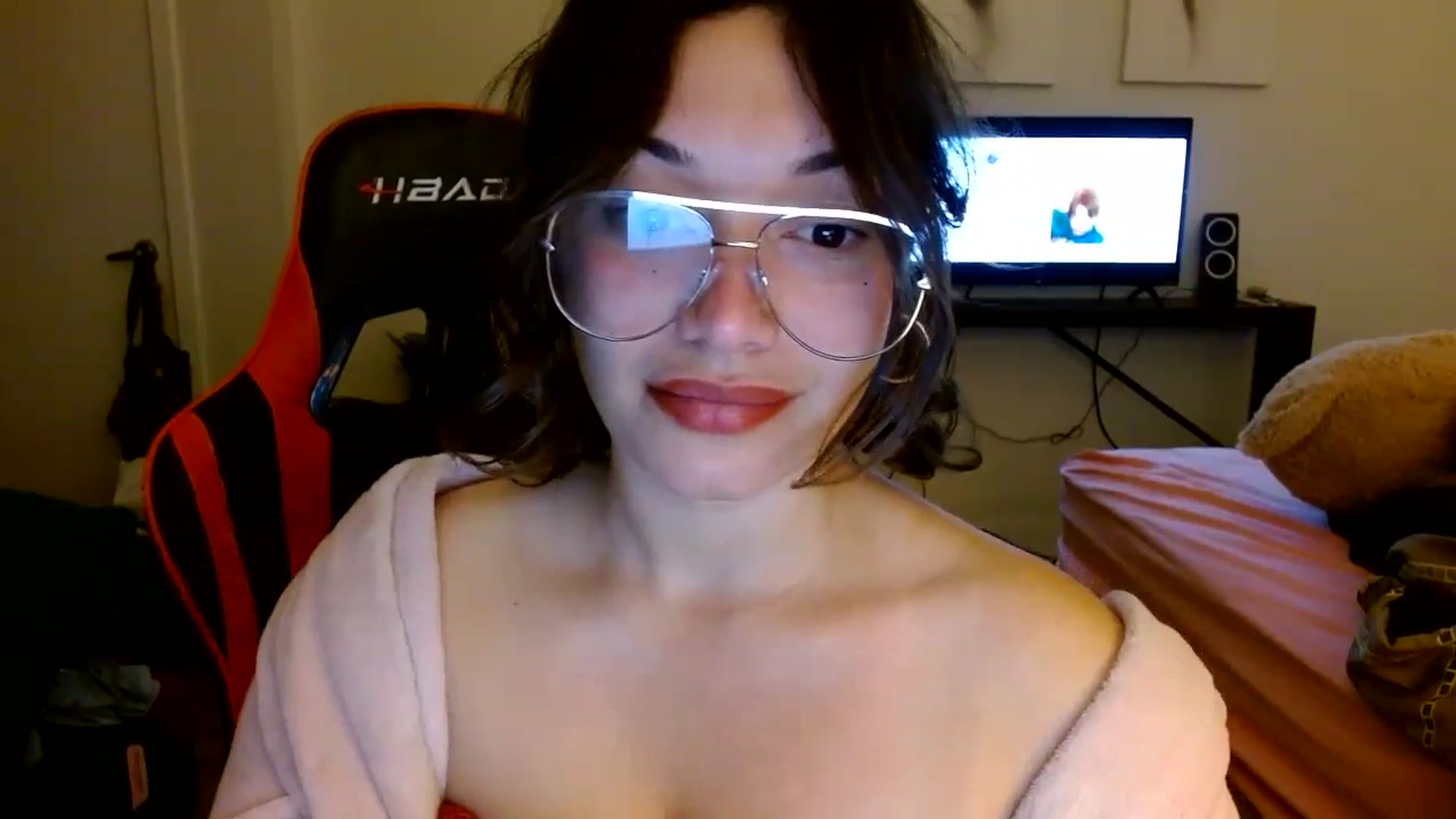 Gallery image thumbnail from Scar__lett's myfreecams stream on, 04/09/2025, 06:45 image 12 of 20