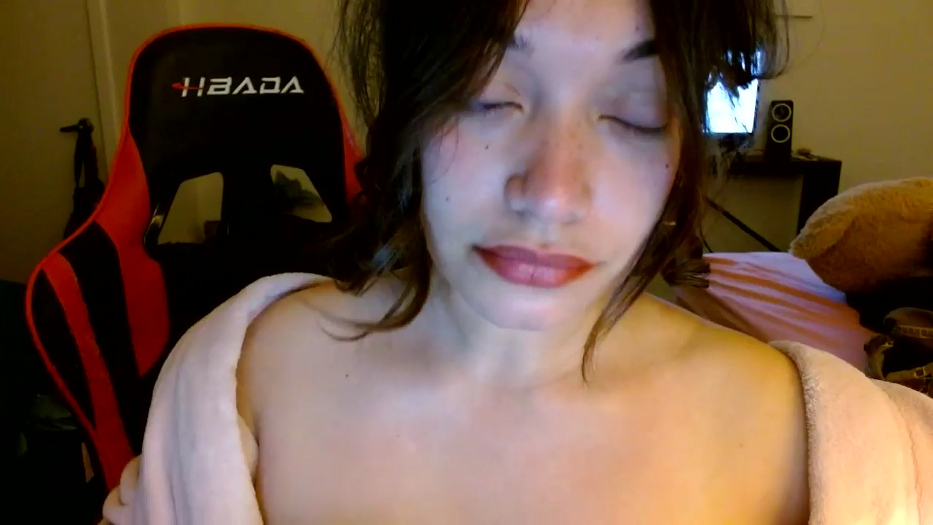 Gallery image thumbnail from Scar__lett's myfreecams stream on, 04/09/2025, 06:45 image 1 of 20