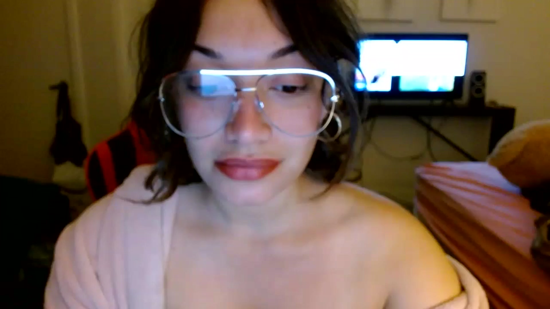 Gallery image thumbnail from Scar__lett's myfreecams stream on, 04/09/2025, 06:45 image 16 of 20