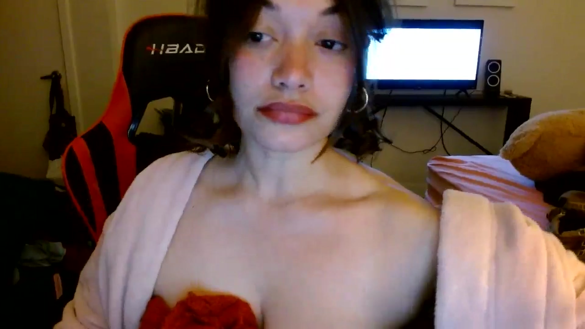 Gallery image thumbnail from Scar__lett's myfreecams stream on, 04/09/2025, 06:45 image 4 of 20