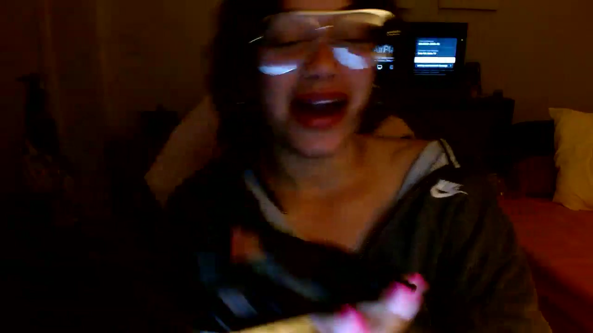 Gallery image thumbnail from Scar__lett's myfreecams stream on, 04/12/2025, 07:24 image 16 of 20