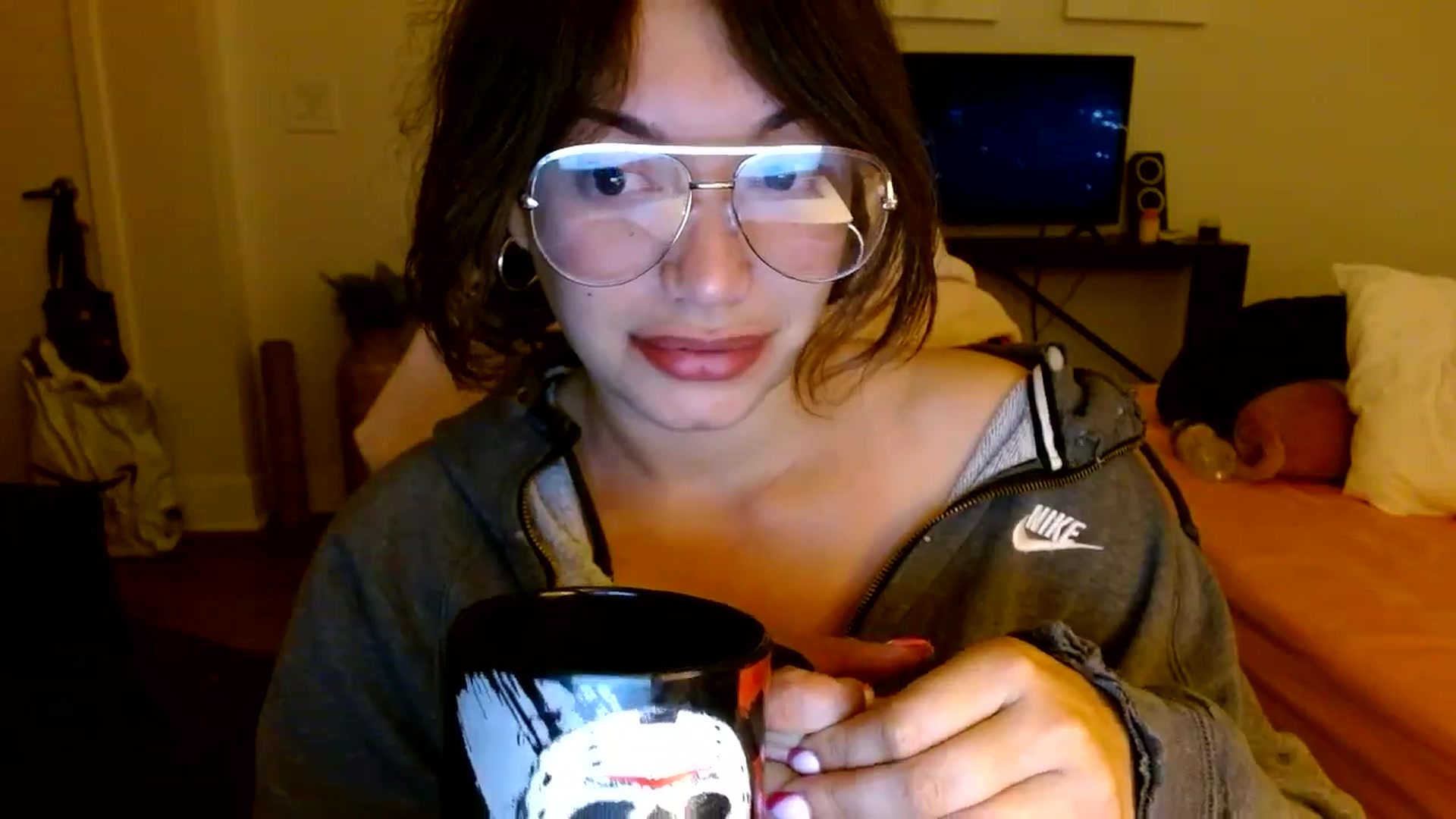 Gallery image thumbnail from Scar__lett's myfreecams stream on, 04/12/2025, 07:24 image 10 of 20