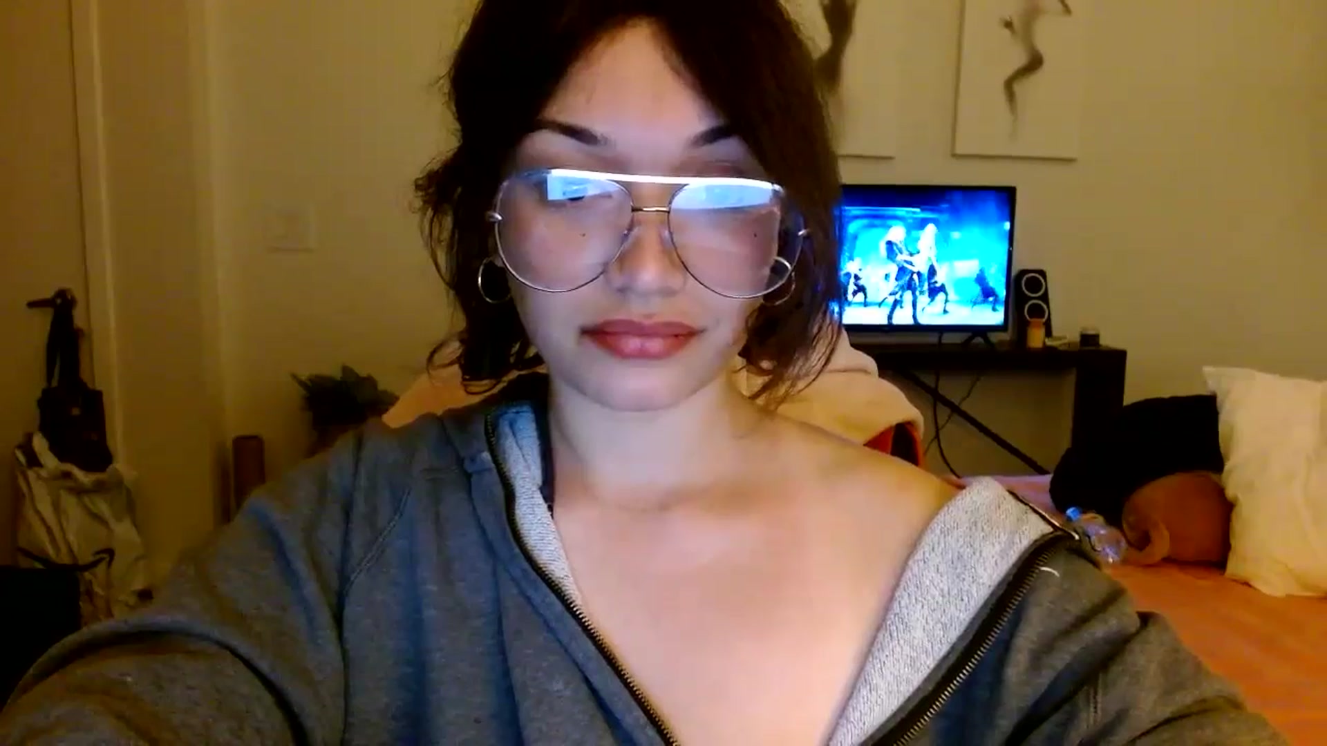 Gallery image thumbnail from Scar__lett's myfreecams stream on, 04/12/2025, 07:24 image 5 of 20