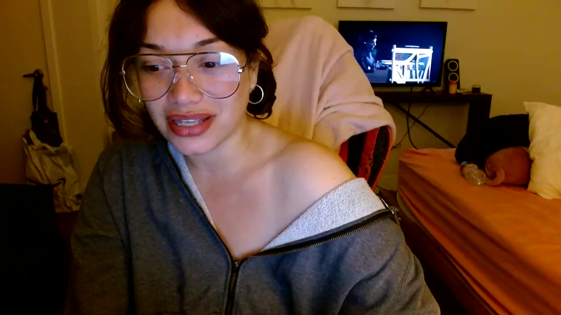 Gallery image thumbnail from Scar__lett's myfreecams stream on, 04/12/2025, 08:04 image 5 of 20