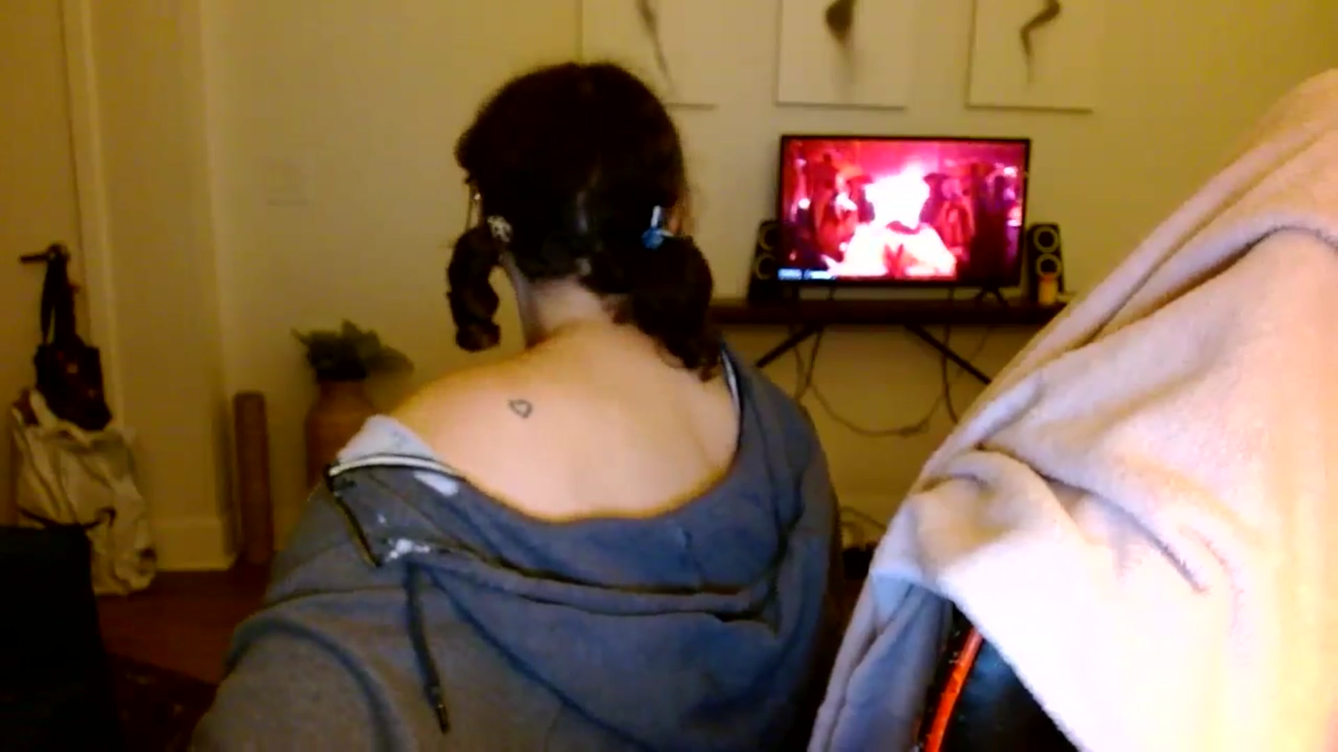 Gallery image thumbnail from Scar__lett's myfreecams stream on, 04/12/2025, 08:04 image 19 of 20