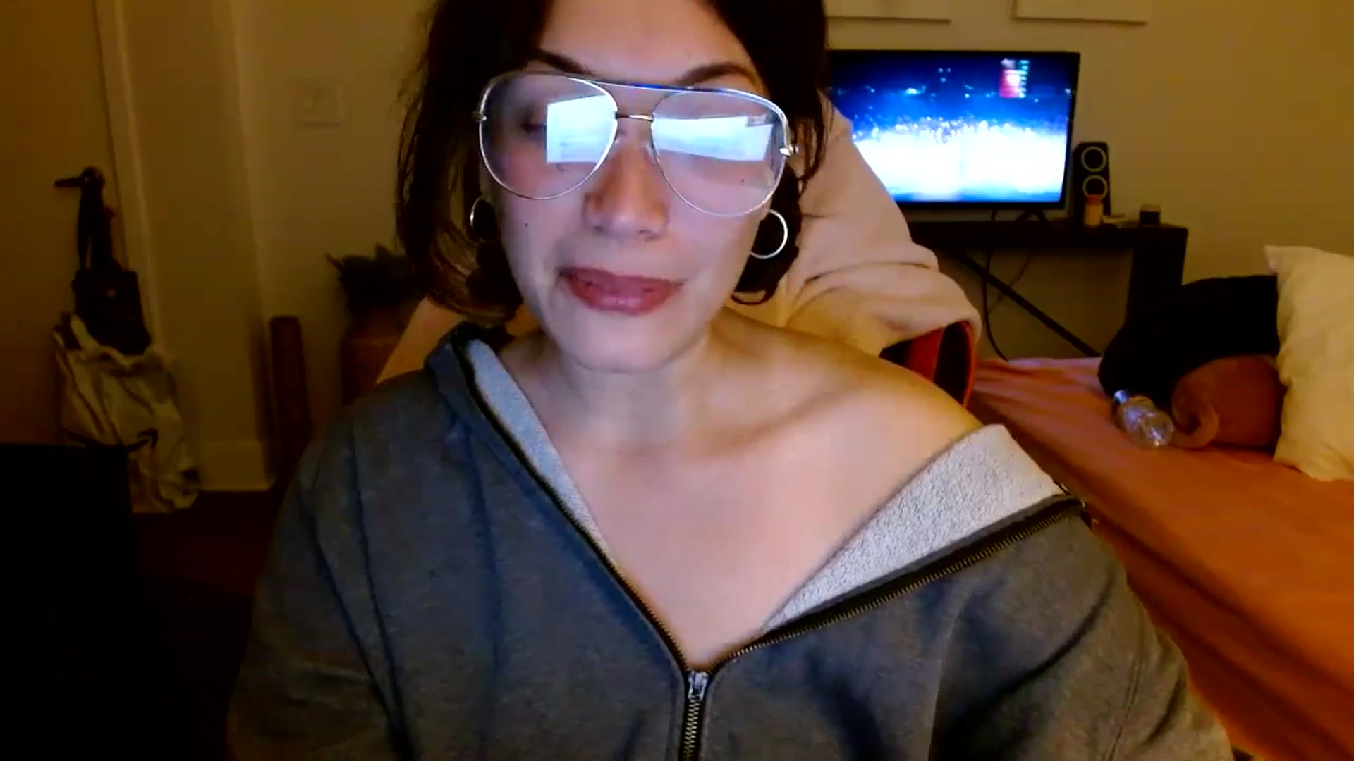 Gallery image thumbnail from Scar__lett's myfreecams stream on, 04/12/2025, 08:04 image 4 of 20